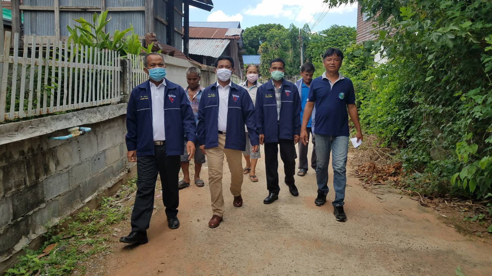 “ส.ส.สำลี” ลงพื้นที่เยี่ยมผู้ป่วยติดเตียง พร้อมมอบเงินช่วยเหลือ 20 รายเพื่อบรรเทาความเดือดร้อน