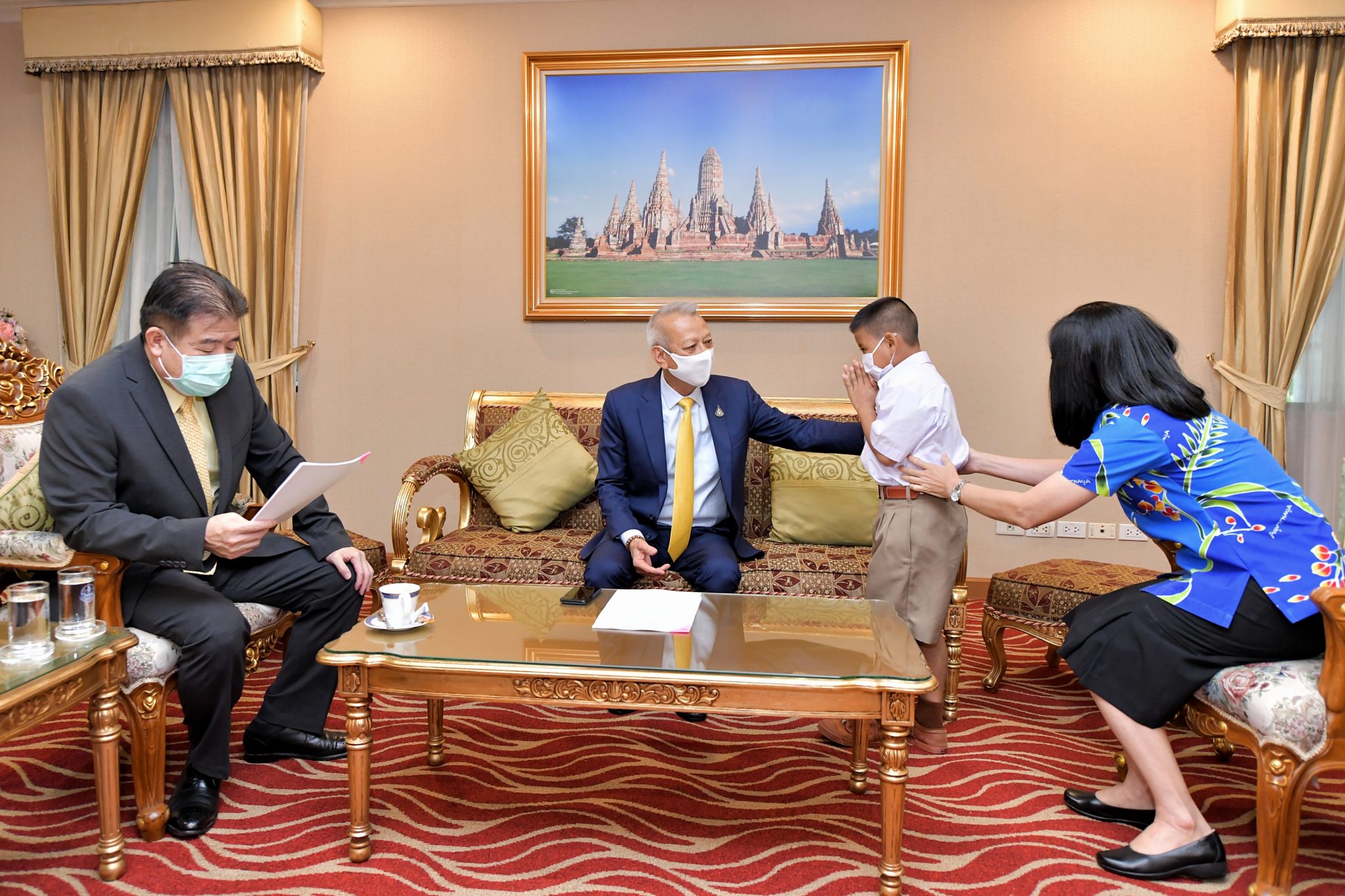 ก.ท่องเที่ยวและกีฬา จ.พระนครศรีอยุธยา นำ  ‘น้องแม๊ก’ นักตะกร้อ ชั้น ป.2 พบ รมว.กก. หาแนวทางสนับสนุนส่งเสริมเป็นนักกีฬาสู่ความเป็นเลิศ