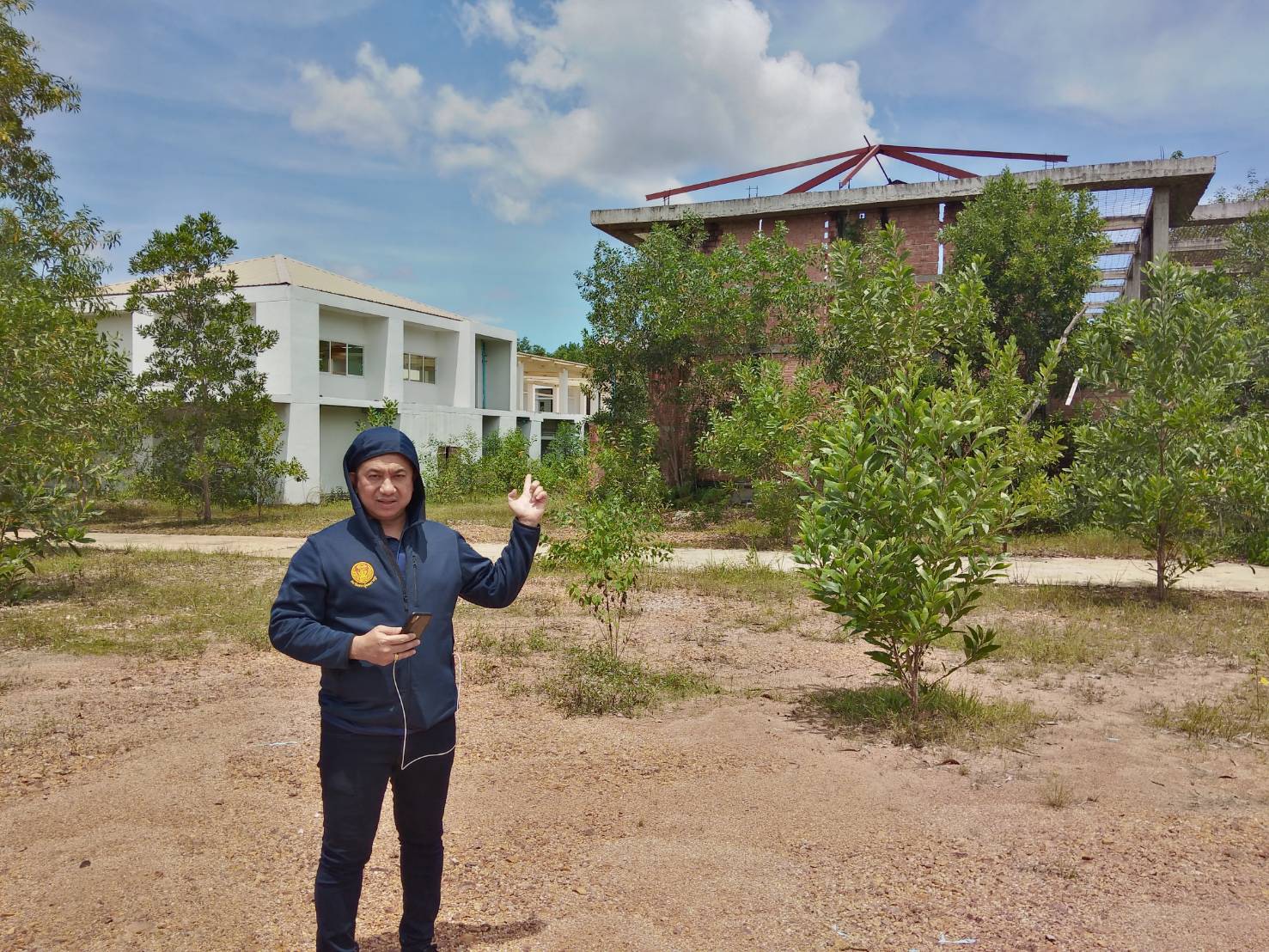 "ส.ส.ณัฏฐ์ชนน ศรีก่อเกื้อ" โพสต์ข้อความผ่านเฟซบุ๊กส่วนตัว “โครงการยักษ์ถูกทิ้งร้าง”