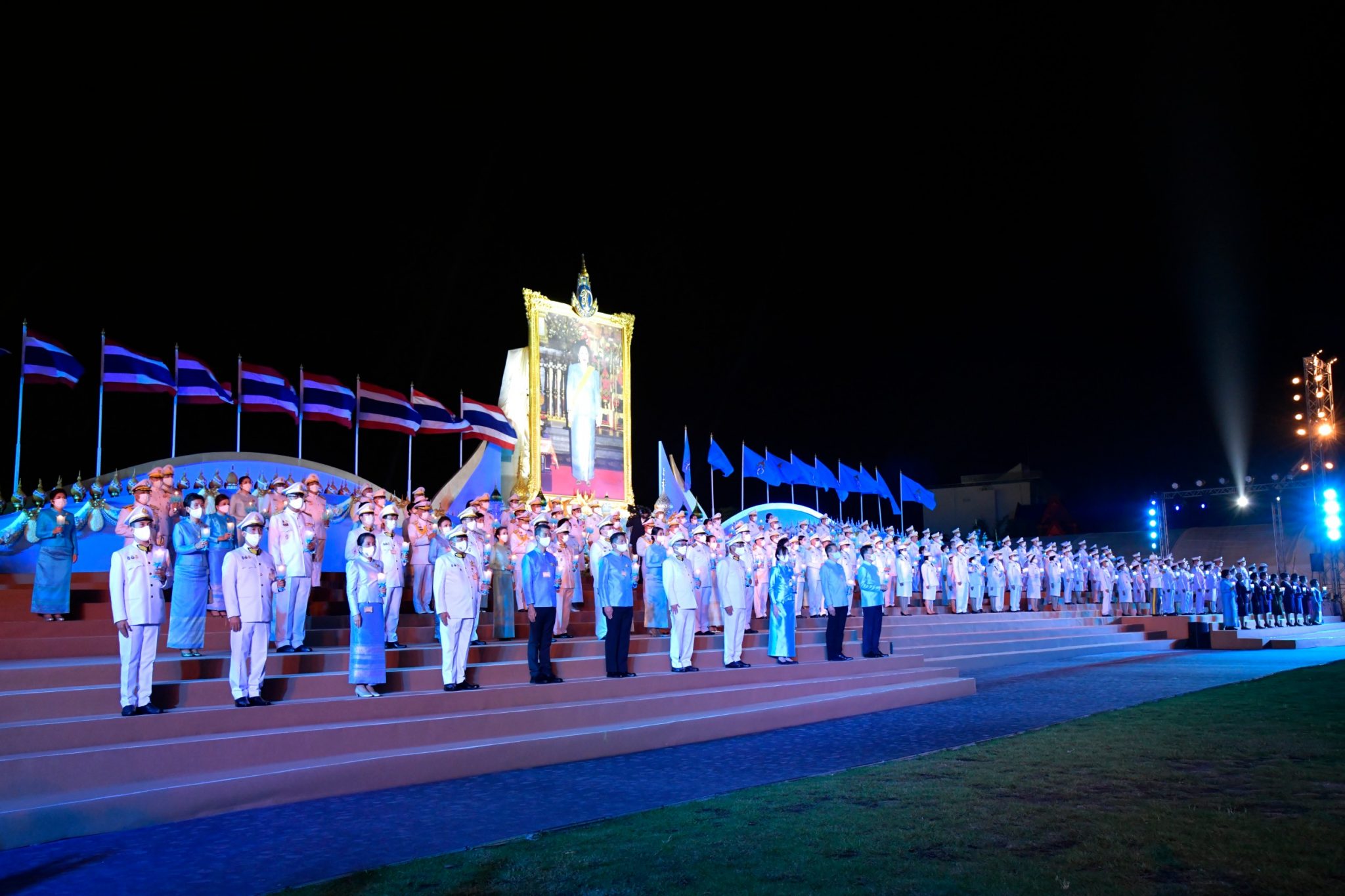 รมว.คมนาคม ร่วมพิธีจุดเทียนถวายพระพรชัยมงคล เนื่องในโอกาสวันเฉลิมพระชนมพรรษาสมเด็จพระนางเจ้าสิริกิติ์ พระบรมราชินีนาถ พระบรมราชชนนีพันปีหลวง 12 สิงหาคม 2563