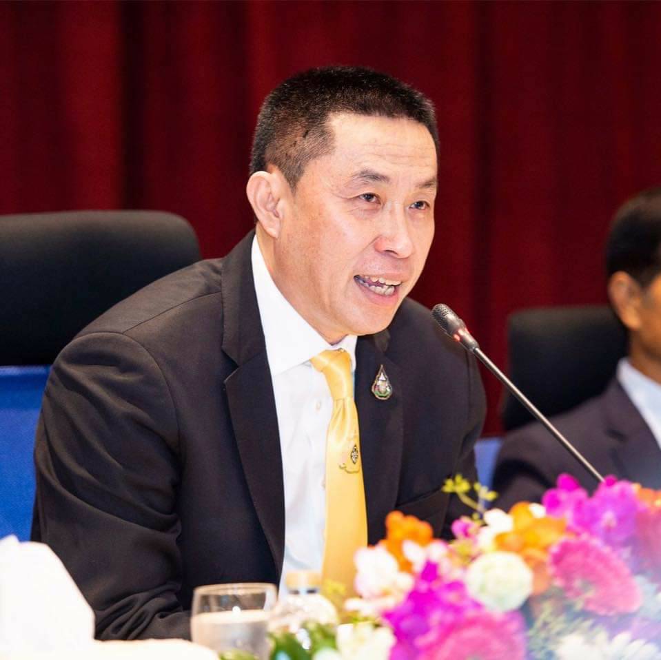 รมว.คมนาคม สั่งระดมทุกหน่วยงานในสังกัดรับมือสถานการณ์พายุเข้า เร่งซ่อมแซมสะพาน-ถนนขาด โดยด่วน