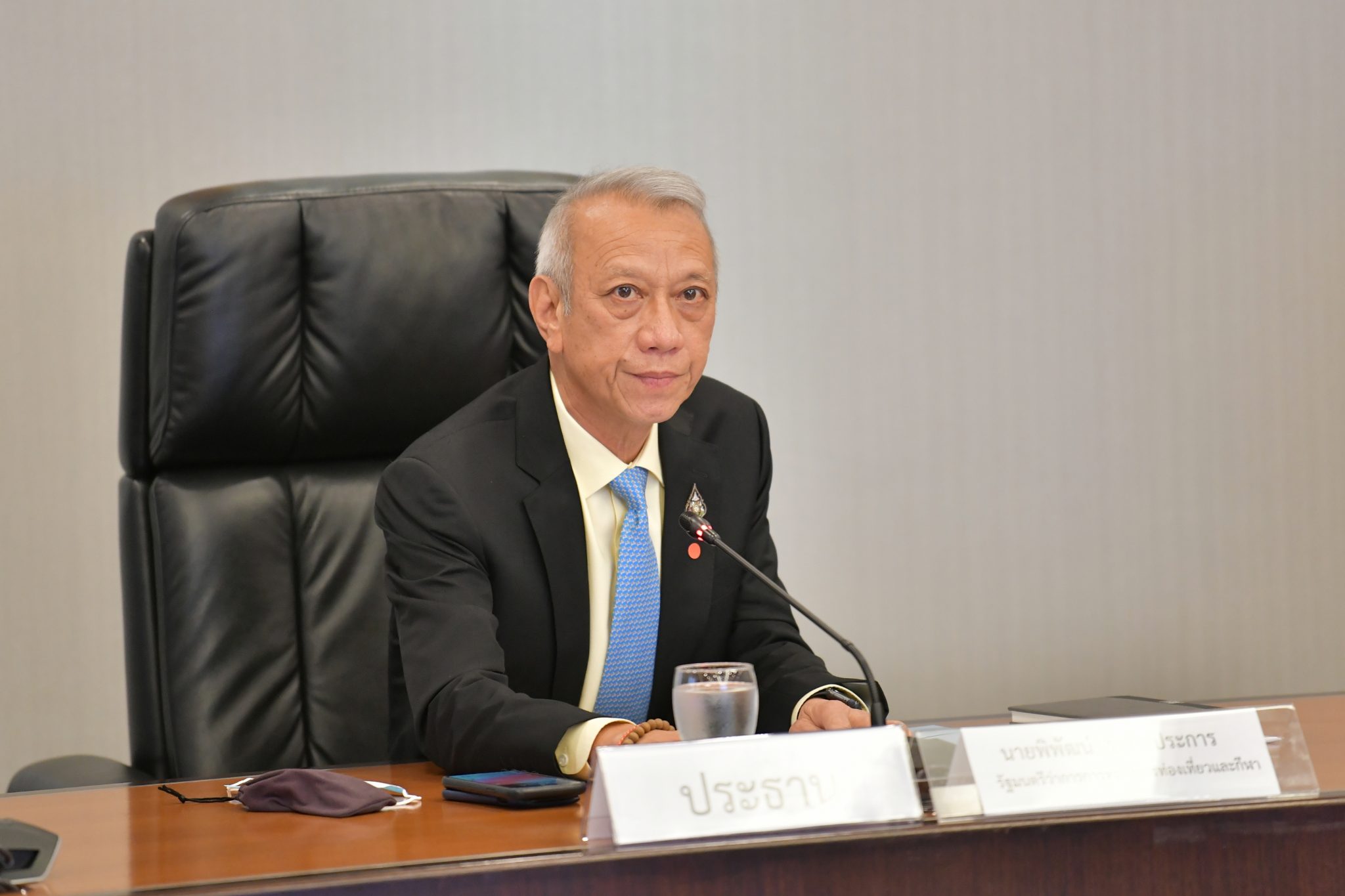 ‘อนุทิน’ มอบหมาย ‘รมว.ท่องเที่ยวฯ’ เป็น​ประธาน​การประชุมหารือแนวทางความร่วมมือโครงการ​ PHUKET​ MODEL "SEALED & SAFE​ AREA FOR TOURISM" และโครงการ​ PHUKET MODEL​ "PREMIUM LONG STAY"