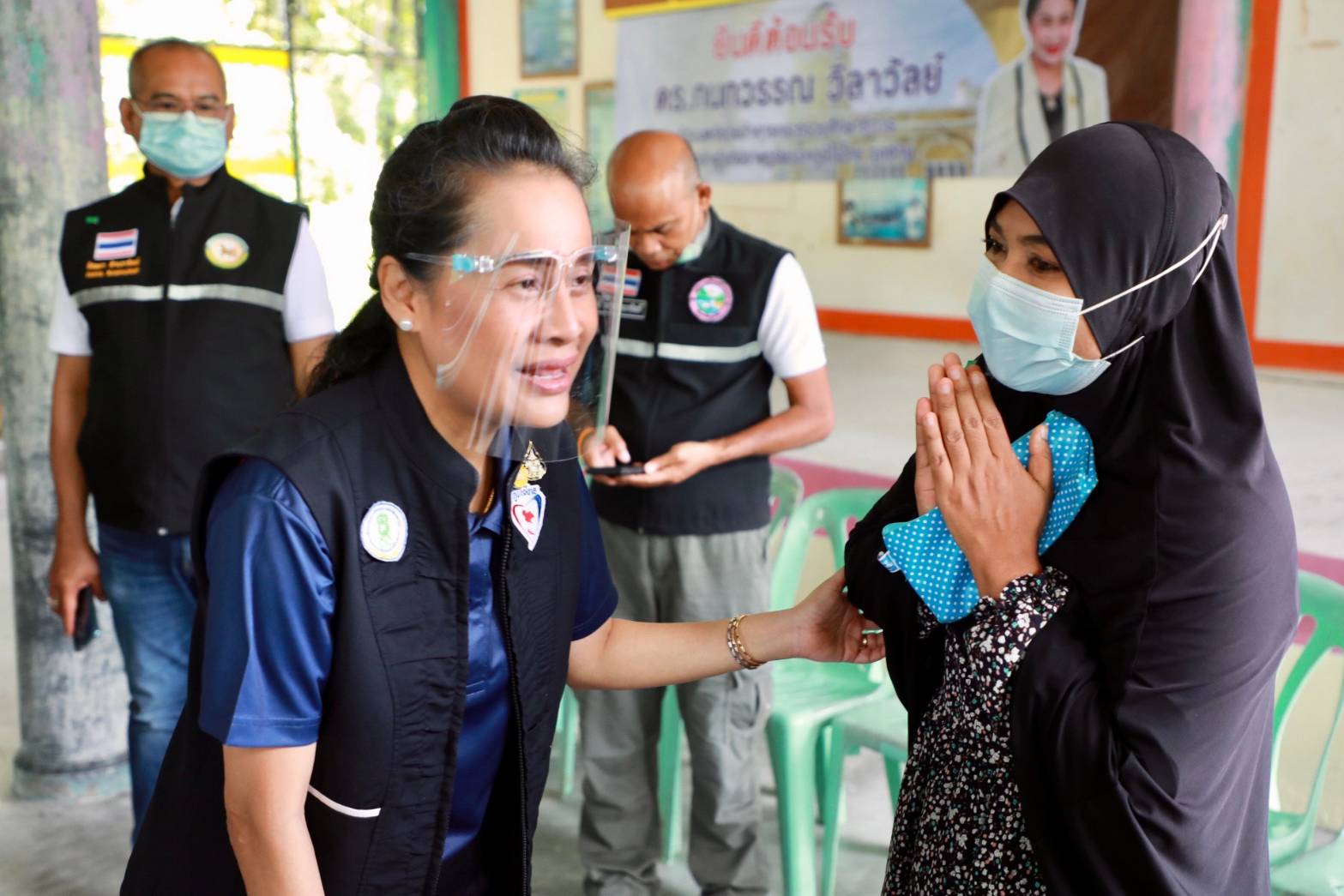 "มาดามโอ๊ะแห่งพรรคภูมิใจไทย" ใช้หัวใจรับฟังทุกเสียงสะท้อนของชาวป่าคลอก พร้อมทลายทุกข้อจำกัด เพื่อปากท้องประชาชน