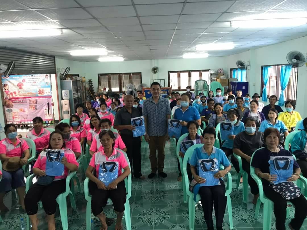 “ส.ส.กฤติเดช สันติวชิระกุล” ลงพื้นที่พบปะพี่น้อง อสม.พร้อมร่วมส่งความห่วงใยและดูแล ตามโครงการเที่ยวปันสุขแพ็คเก็จ"กำลังใจ"