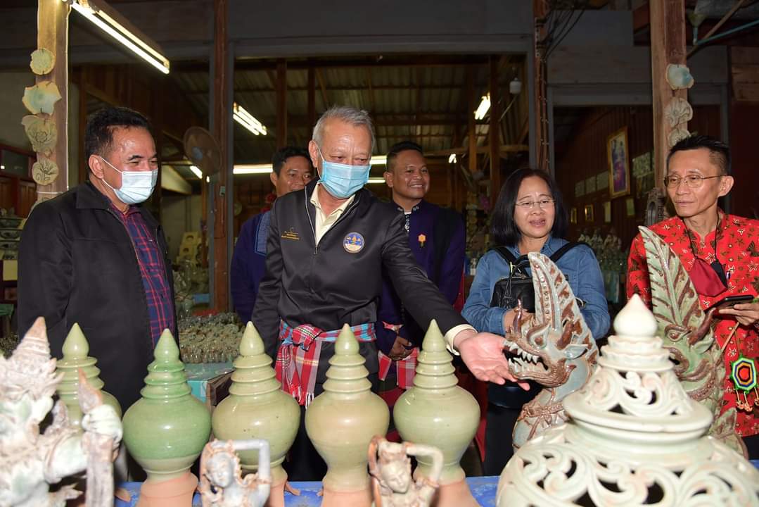 "รมว.พิพัฒน์" ลงพื้นที่แหล่งท่องเที่ยวชุมชนหนองอ้อ อ.ศรีสัชนาลัย จ.สุโขทัย