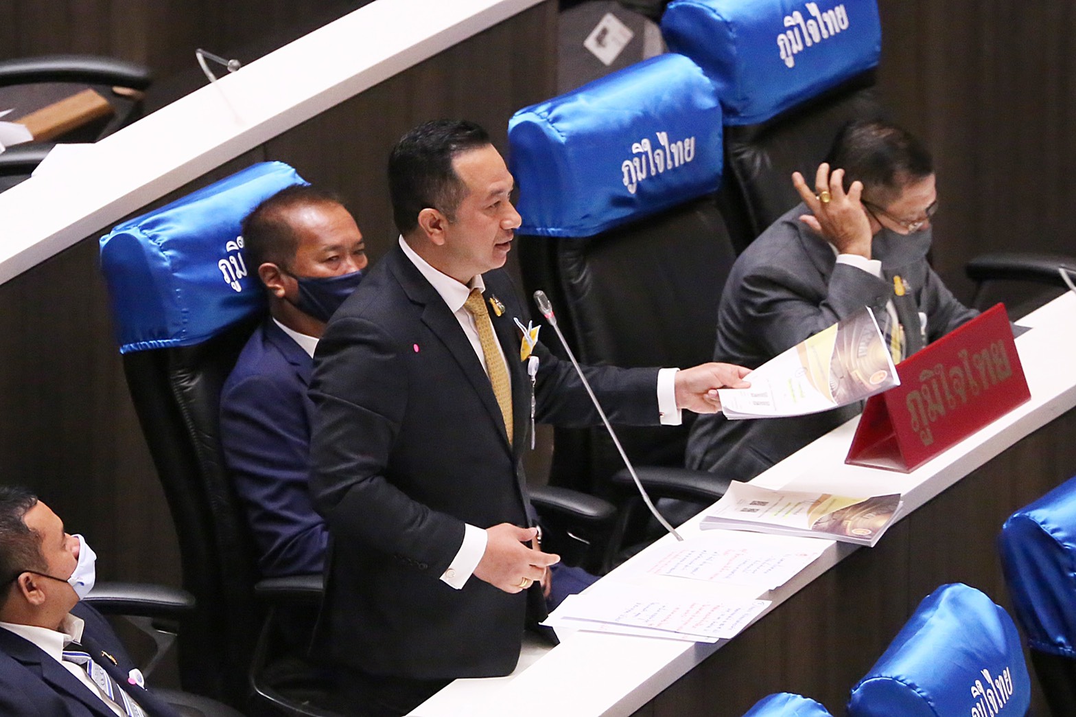 ‘ส.ส.ณัฏฐ์ชนน ศรีก่อเกื้อ’  อภิปรายสภาฯ เห็นด้วยกับ 2 พ.ร.บ.ประมวลกฎหมายยาเสพติด และ พ.ร.บ.วิธีพิจารณาคดียาเสพติด แนะ! เจ้าหน้าอย่าคัดสำนวนคดียาเสพติด!