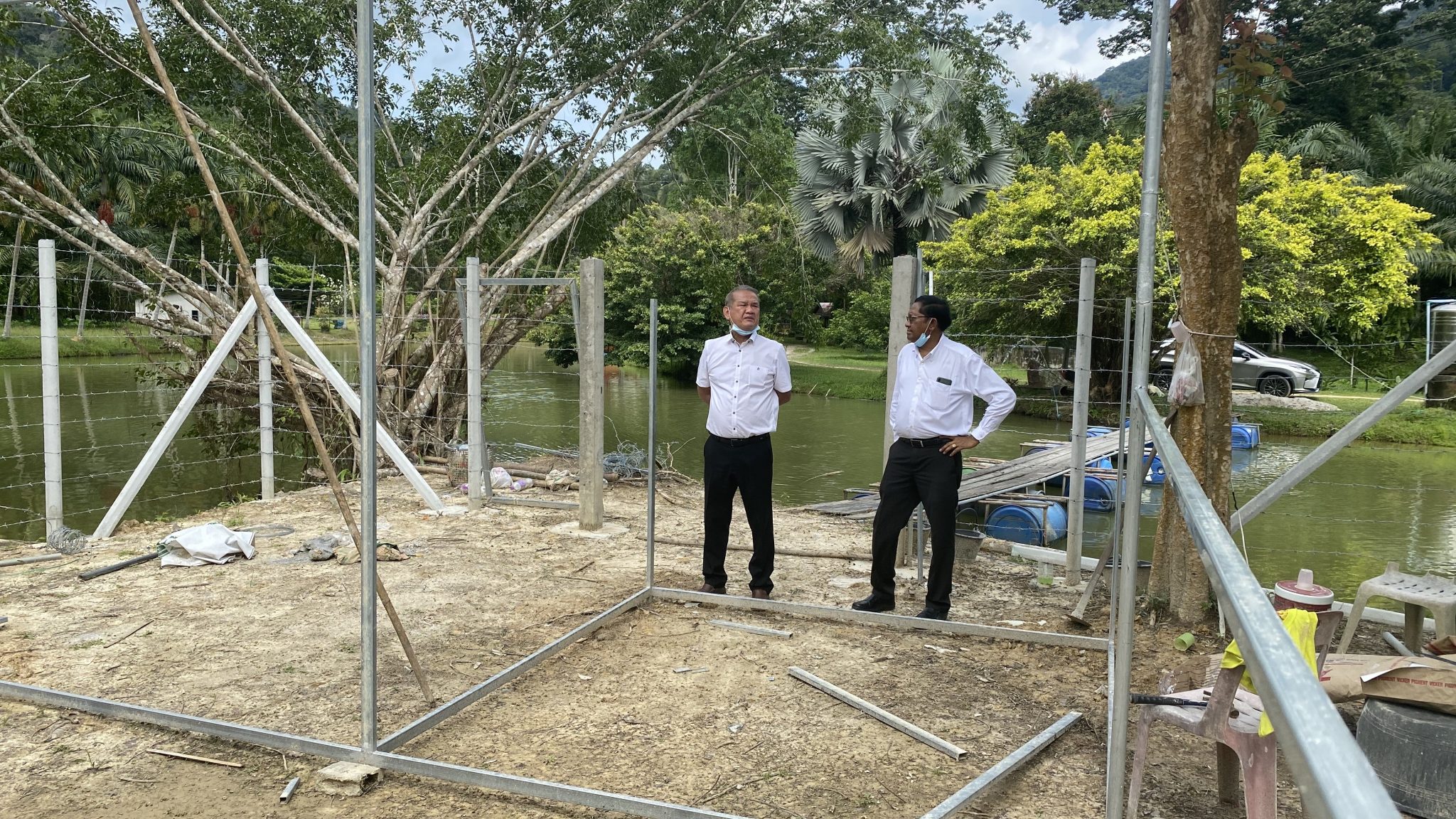 "ส.ส.พิบูลย์ รัชกิจประการ" ลงพื้นที่ ตรวจเยี่ยมโรงเรือนเพาะปลูกกัญชา ณ บ้านโตนปานัน ต.ทุ่งนุ้ย อ.ควนกาหลง จ.สตูล และตรวจเยี่ยมอาคารที่พักอาศัยผู้สูงอายุ ณ วัดหน้าเมือง ต.คลองขุด อ.เมือง จ.สตูล