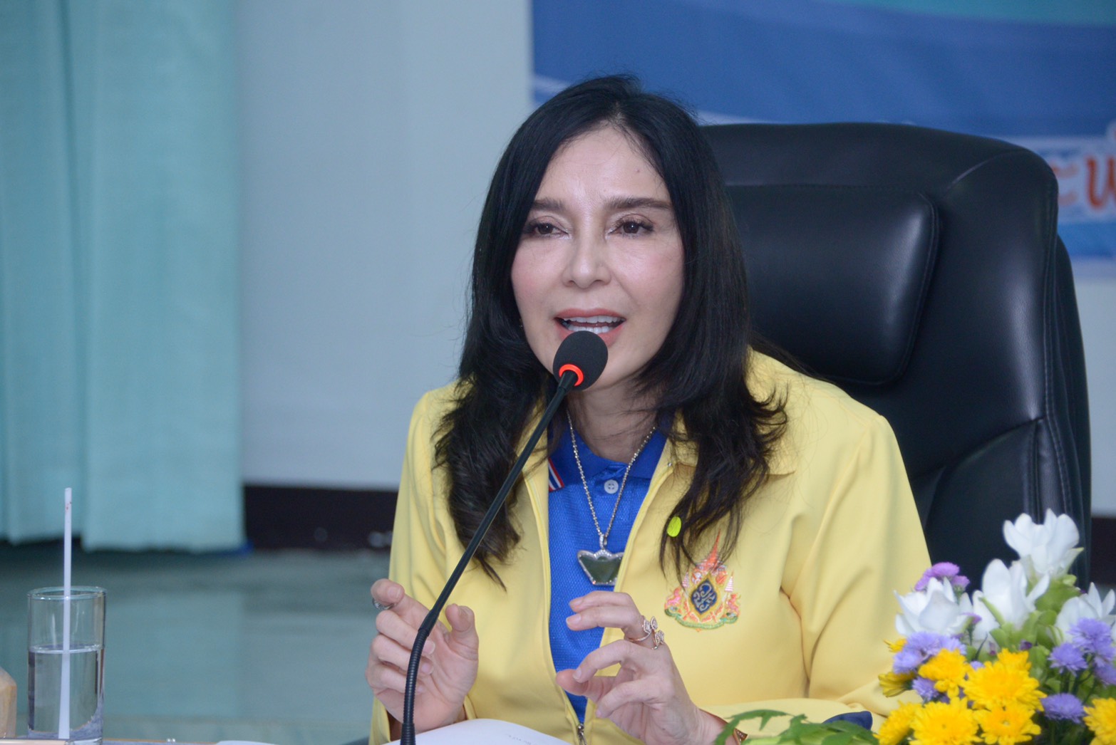 รมช.เกษตรฯ มอบนโยบายและรับฟังการบรรยายสรุปภารกิจการดำเนินงาน สวพ4