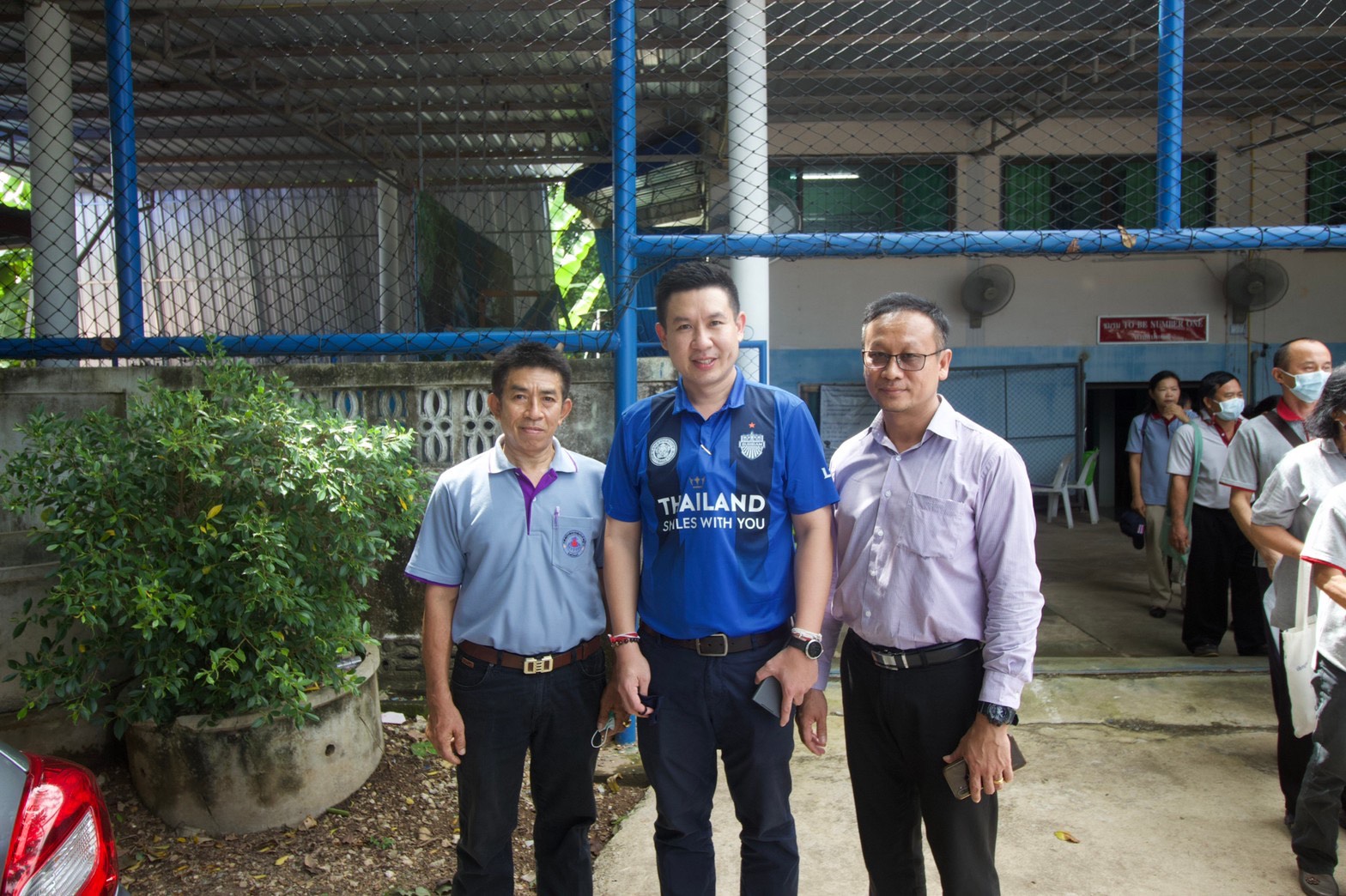 “ส.ส.เอกการ ซื่อทรงธรรม” ห่วงใยประชาชน พื้นที่ร่วมประชุมรับฟังปัญหา และ มอบถุงปันสุข เพื่อบรรเทาความเดือดร้อนในช่วงโควิด-19 แก่พี่น้อง อสม.ณ โรงพยาบาลส่งเสริมสุขภาพบ้านน้ำโค้ง