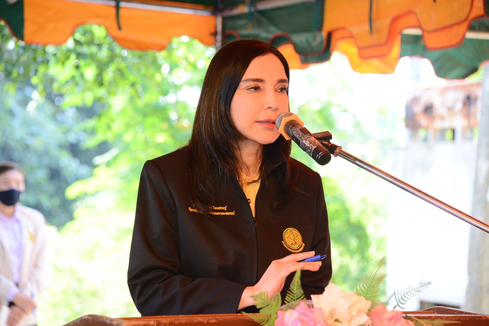 รมช.มนัญญา ไทยเศรษฐ์ ลงพื้นที่ติดตามสถานการณ์น้ำใน จ.อุทัยธานี