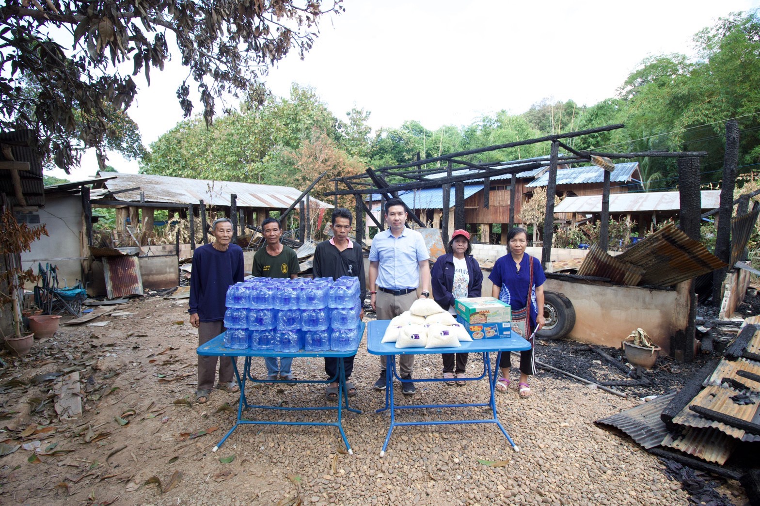 ‘ส.ส.เอกการ ซื่อทรงธรรม’ ห่วงใยผู้ประสบอัคคีภัย ไฟไหม้บ้าน จ.แพร่ เร่งประสานงานช่วยเหลือ เพื่อบรรเทาความเดือดร้อน