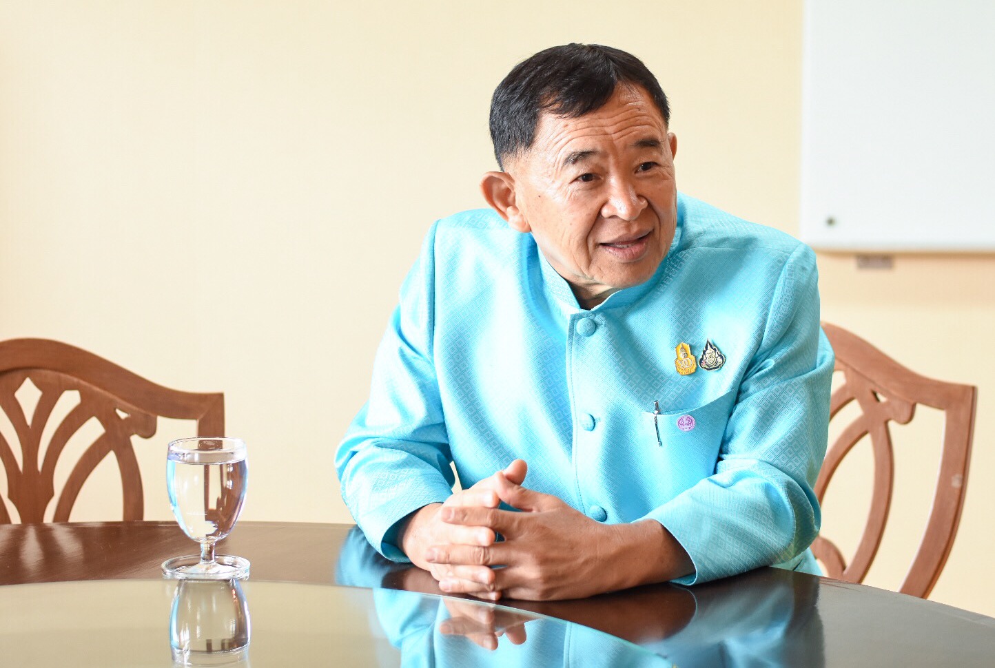 รมช.พาณิชย์ เผย! โครงการพัฒนาเครื่องประดับชนเผ่า เอกลักษณ์ทางวัฒนธรรมแห่งดินแดนอีสานใต้ (อีสานเดิ้น) พร้อมโชว์ศักยภาพงานออกแบบท้องถิ่นสุดบรรเจิด สู่เวทีสากล