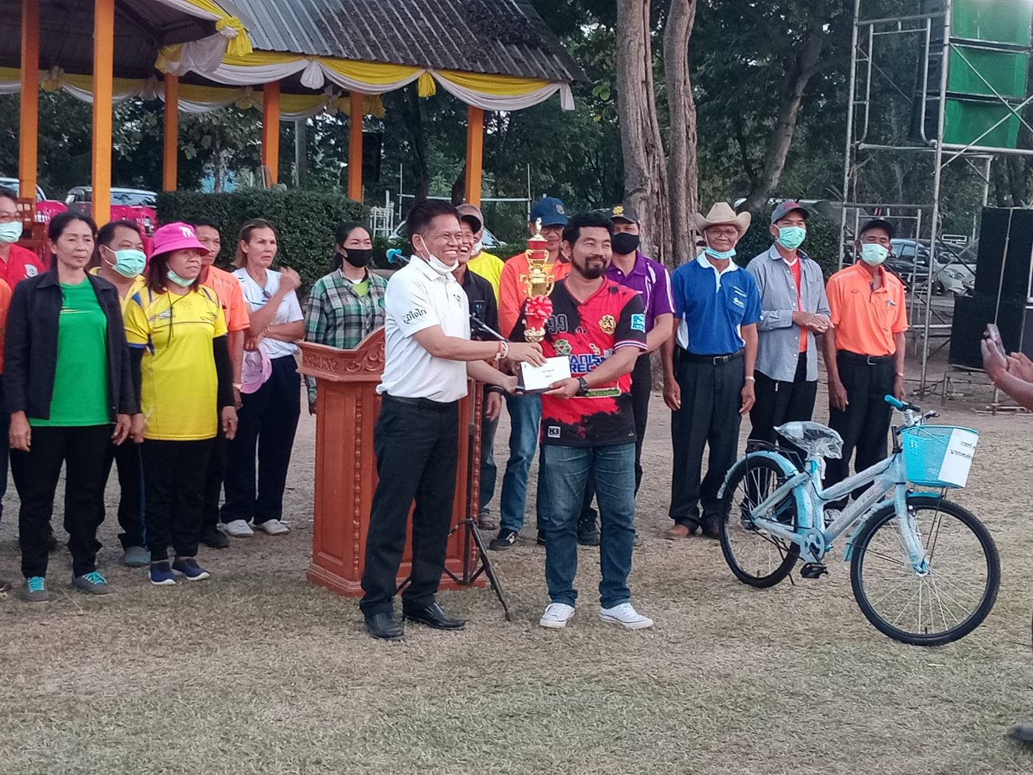 'ส.ส.พรชัย อำนวยทรัพย์' เป็นประธานในพิธีปิดการแข่งขันกีฬาเยาวชนประชาชน ต้านยาเสพติด ครบุรีใต้เกมส์ ครั้งที่ 21