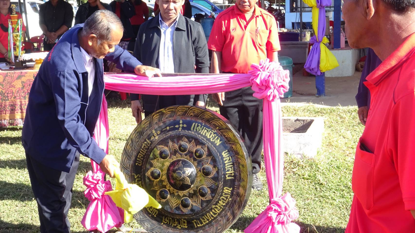 'ส.ส.สําลี รักสุทธี' เป็นประธานกล่าวเปิดงานการแข่งขันกีฬาประจำปี 2563 ขององค์การบริหารส่วนตำบลแก้งแก อำเภอโกสุมพิสัย จังหวัดมหาสารคาม