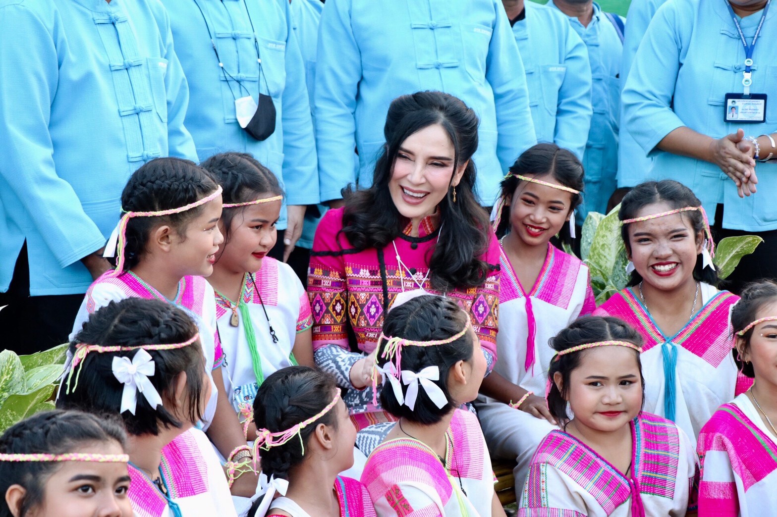 "รมช.มนัญญา" เป็นประธานพิธีเปิดงานวันดินโลก ปี 2563 “Keep soil alive, protect soil biodiversity : รักษ์ปฐพี คืนชีวีที่หลากหลายให้ผืนดิน” ณ สถานีพัฒนาที่ดินอุทัยธานี ต.หนองพังค่า อ.เมืองอุทัยธานี จ.อุทัยธานี