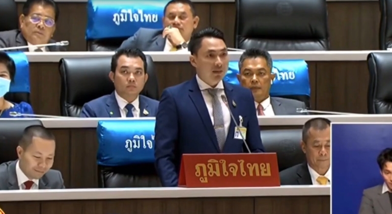 ‘ส.ส.ยศวัฒน์ มาไพศาลสิน’ หารือประธานสภาฯ ขอให้รัฐเร่งแก้ปัญหาการขาดแคลนน้ำเพาะปลูกข้าวนาปรัง ภายหลังกรมชลประทานออกหนังสือไม่สนับสนุนการส่งน้ำเพื่อการเพาะปลูกข้าวนาปรัง