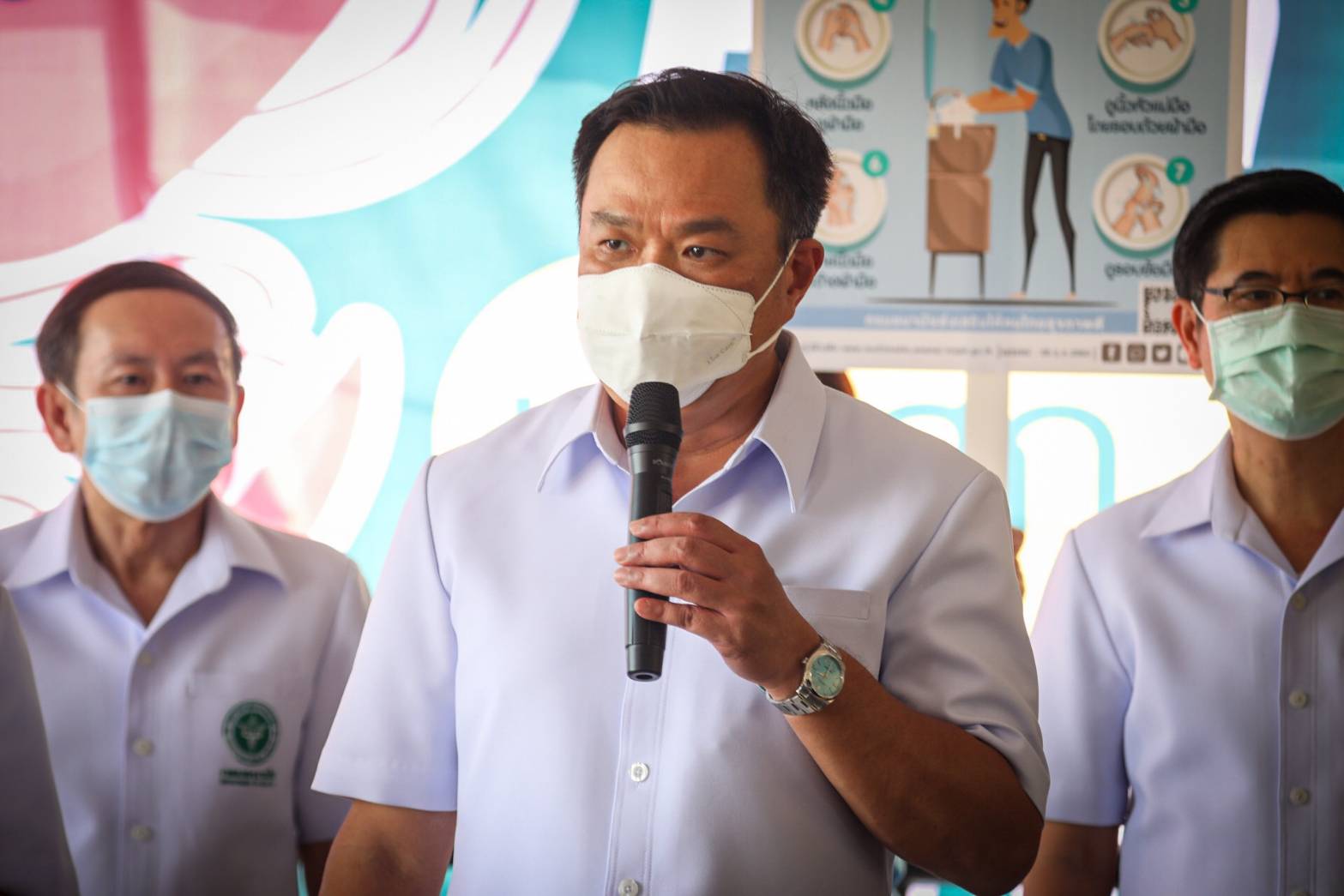 "อนุทิน" เสนอ ครม. เยียวยาร้านนวด สปา ขยายเวลายกเว้นค่าธรรมเนียมประกอบกิจการรายปี รวมเป็น 2 ปี