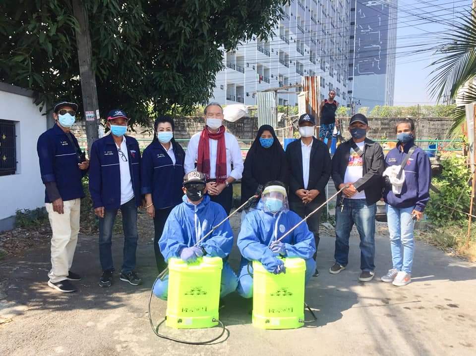 "ส.ส.มณฑล โพธิ์คาย" ส.ส.กรุงเทพฯ เขต 20 ห่วงใยพี่น้องประชาชน ลงพื้นที่บริการฉีดพ่นฆ่าเชื้อเพื่อป้องกันโควิด-19 ณ ศูนย์พัฒนาเด็กอ่อนก่อนวัยเรียน