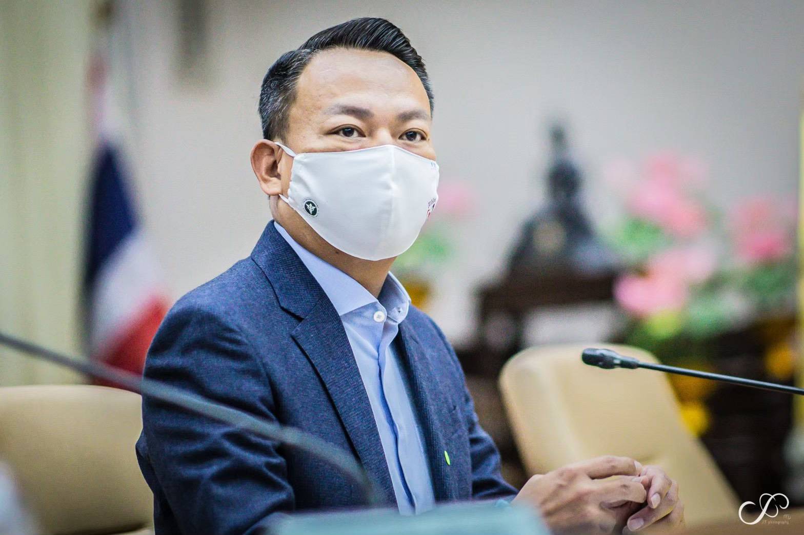 "เห็นใจคนทำงาน" ! "วัชรพงศ์" วอนฝ่ายเห็นต่าง หยุดกดดันทีมวัคซีน มั่นใจระบบ สธ.ไทยยังเข้มแข็ง