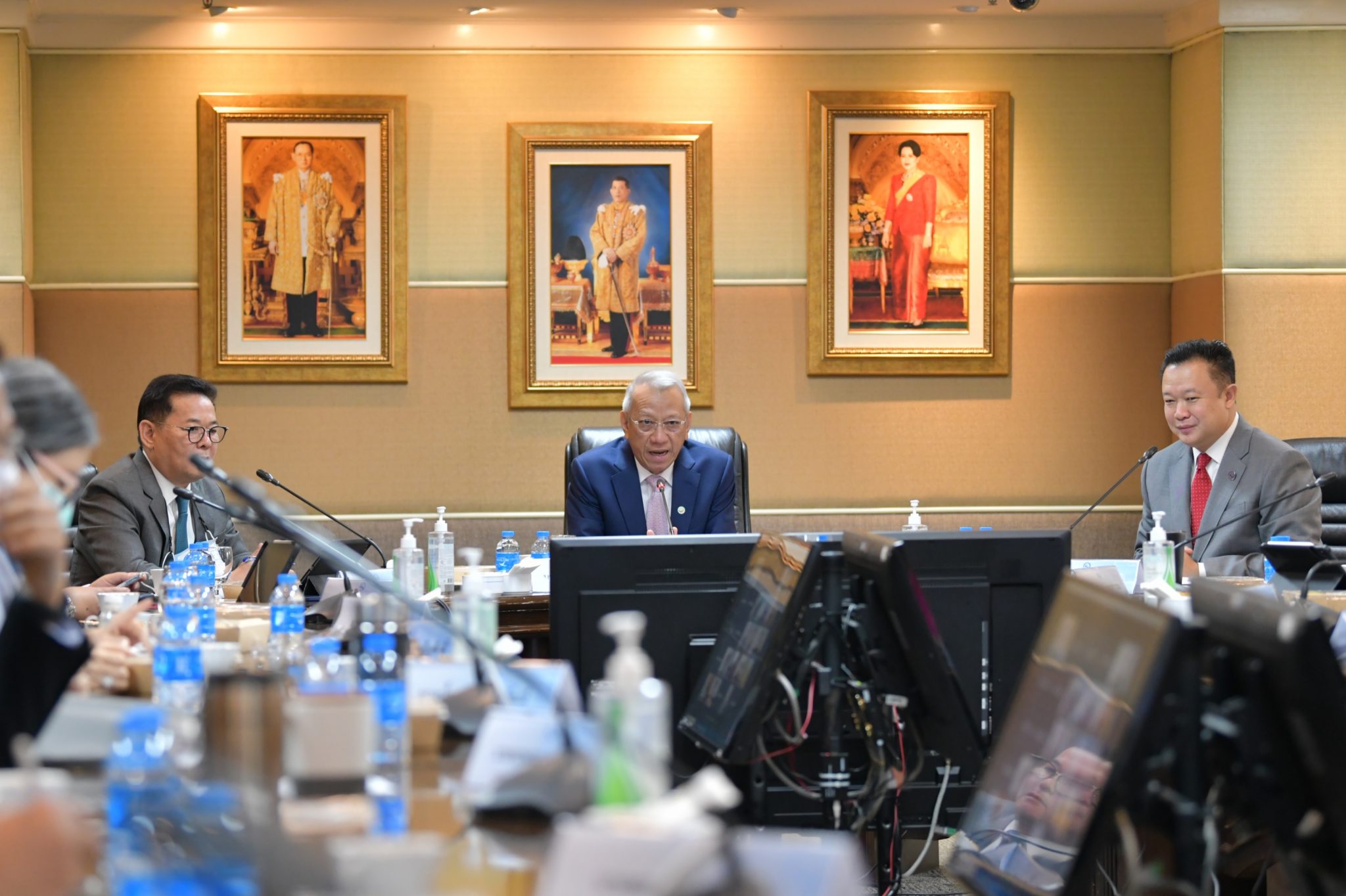 "รมว.พิพัฒน์ รัชกิจประการ" รับฟังความคืบหน้าสถานการณ์การท่องเที่ยว และมอบนโยบายในการกำหนดแนวทาง/แผนงานการดำเนินงานของการท่องเที่ยว​แห่ง​ประเทศไทย​