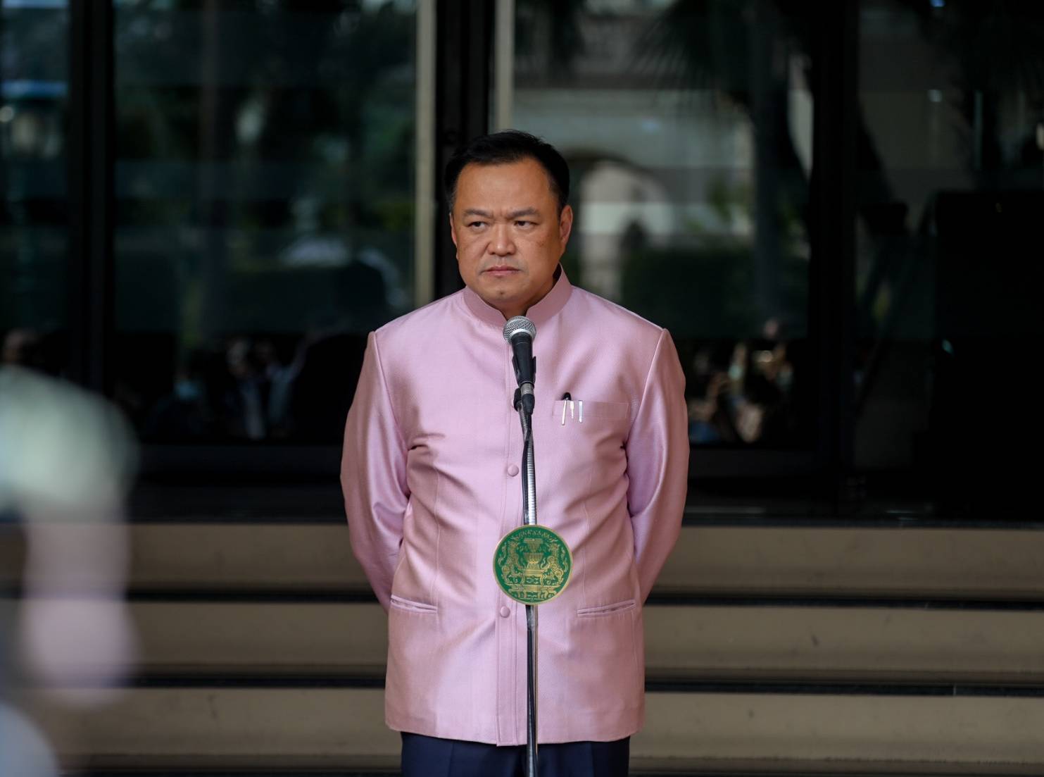 "อนุทิน" เผย รัฐเตรียมหนุน อภ.เดินหน้าผลิตวัคซีนแบรนด์ไทย พร้อมขอประชาชนมั่นใจ ปมตั้ง รพ.สนาม รับคลัสเตอร์ ตม.บางเขน