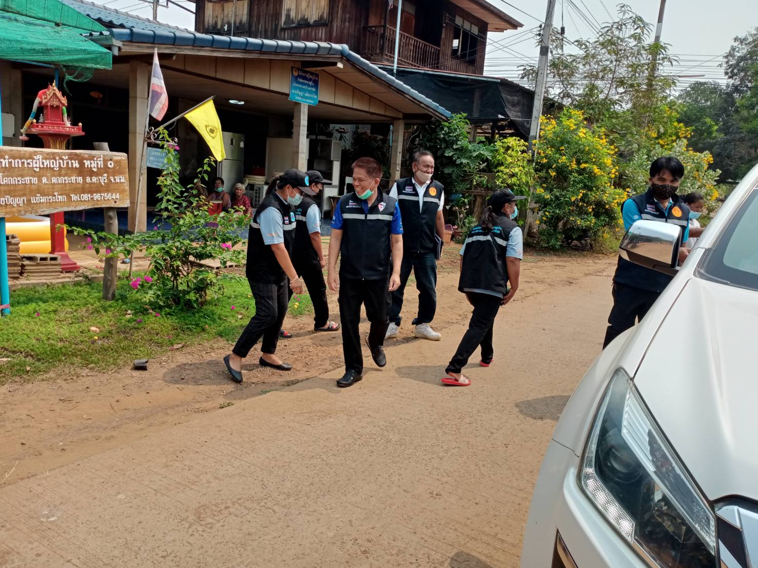 “ส.ส.พรชัย อำนวยทรัพย์” ห่วงใยพี่น้องประชาชน ลงพื้นที่เยี่ยมให้กำลังใจผู้ป่วยติดเตียง พร้อมสิ่งของให้กับผู้ป่วย ณ บ้านโคกกระชาย