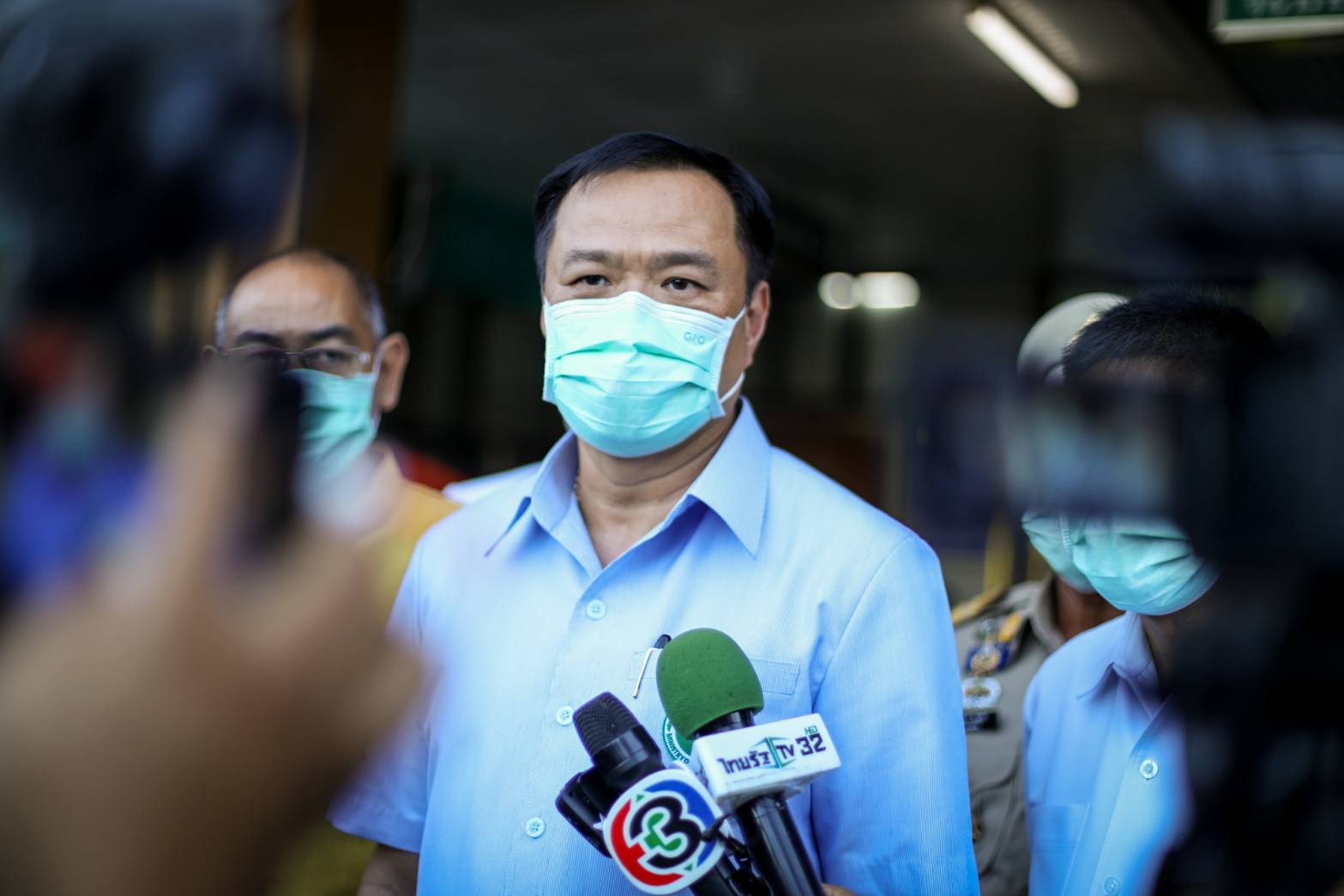 เผย วัคซีนโควิดฯ 5 แสนโดสถึงไทยแล้ว - 26 เมษาฯ ได้ฟาวิพิราเวียร์ 2 ล้านเม็ด