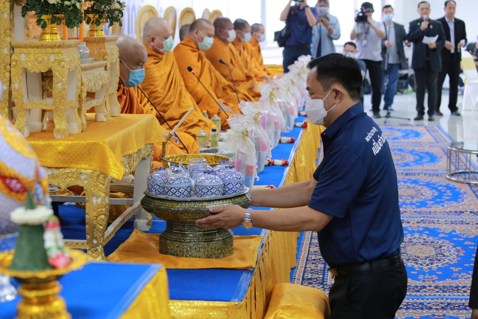 "ภูมิใจไทย" ทำบุญใหญ่ ตั้งพรรคสู่ปีที่ 13 "