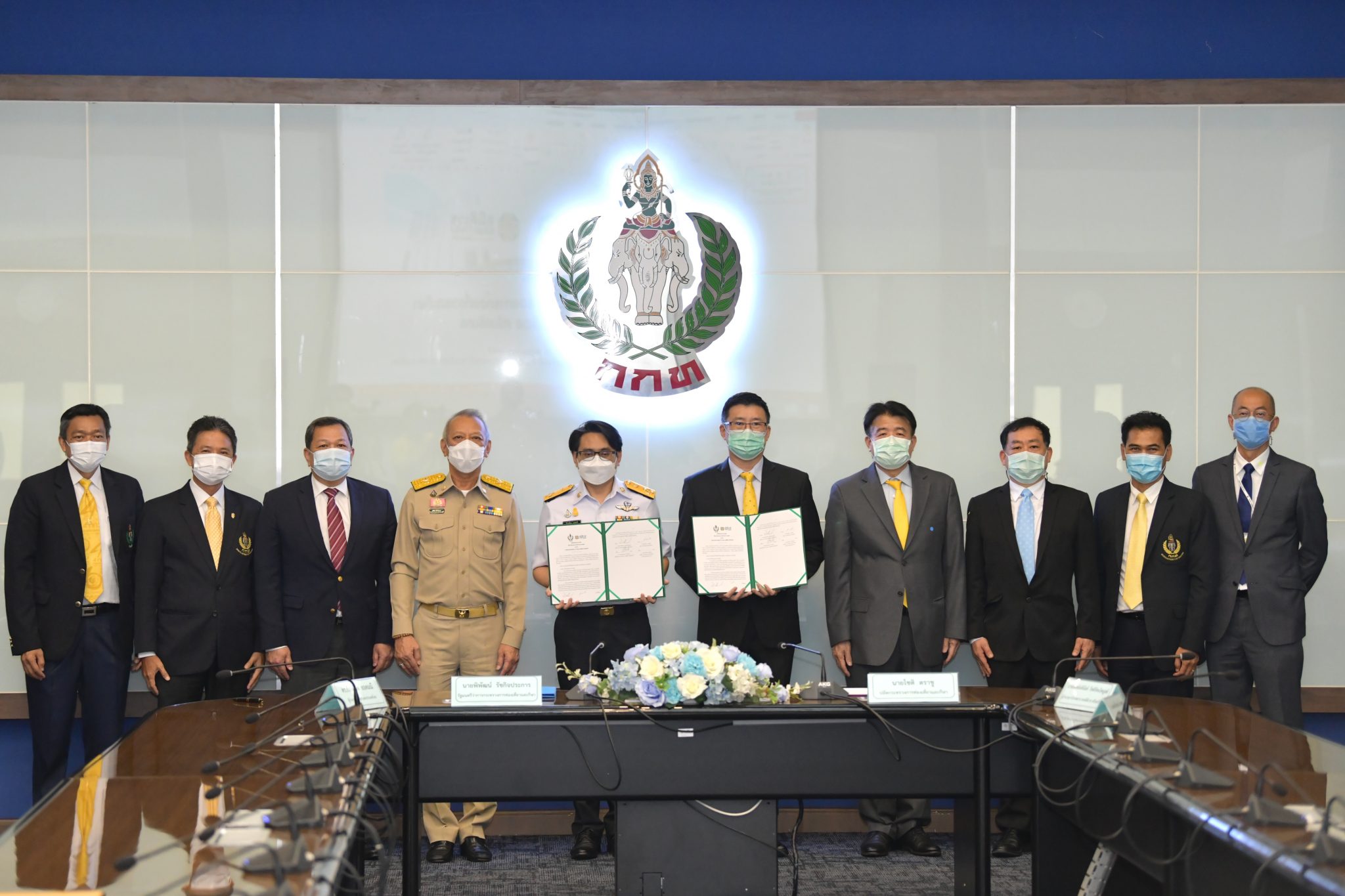 ก.ท่องเที่ยว​และ​กีฬา​ โดย​ กกท. จับมือ รพ.สมิติเวช ฯ เปิดจุดฉีดวัคซีนนอก รพ.ให้กลุ่มนักกีฬา และบุคลากรทางการกีฬา