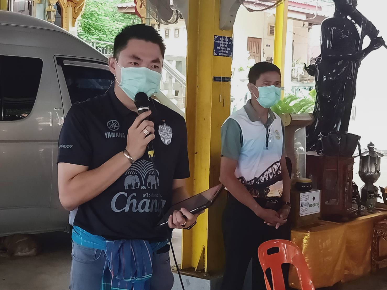 "ส.ส.ยศวัฒน์" ลงพื้นที่เยี่ยม อสม. พร้อมประชาสัมพันธ์ รณรงค์ให้พี่น้องประชาชนลงทะเบียนฉีดวัคซีนโควิด-19