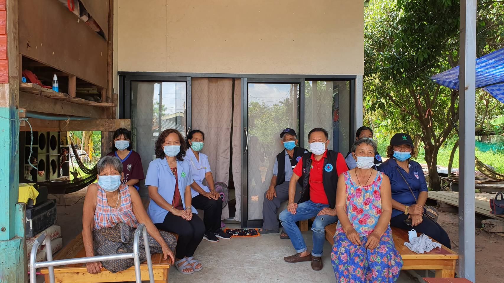 ดร.สฤษดิ์ บุตรเนียร ส.ส.ปราจีนบุรี ลงพื้นที่ร่วมกับ อสม. รพ.สต.บ้านนา ตรวจเยี่ยมความคืบหน้าปรับปรุงที่อยู่อาศัยบ้านผู้สูงอายุ