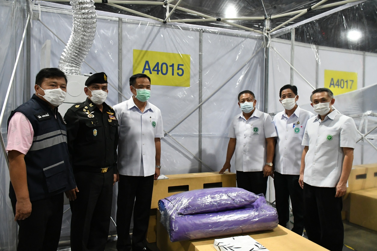 "อนุทิน" ตรวจเยี่ยมความคืบหน้าโรงพยาบาลบุษราคัม สำหรับรับผู้ป่วยสีเหลืองกทม.และปริมณฑล เฟสแรก เตรียมเปิด 14 พ.ค.นี้