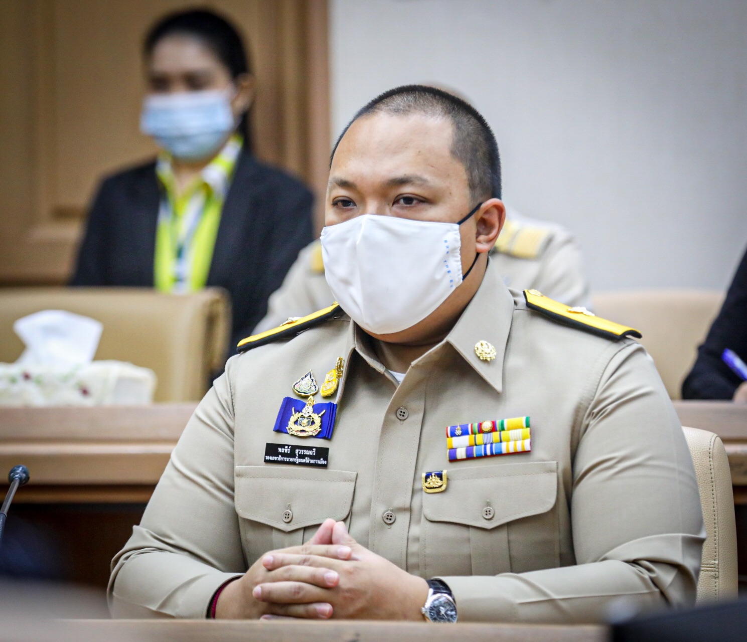 ตำน้ำพริก ละลายแม่น้ำ ! "พลพีร์" จวกยับ กทม.เผย ให้วัคซีนไปแล้ว แต่จัดการด้อยประสิทธิภาพ ฉีดไร้แผน คุมโรคไม่ได้ ยอดเสียชีวิตพุ่งไม่หยุด