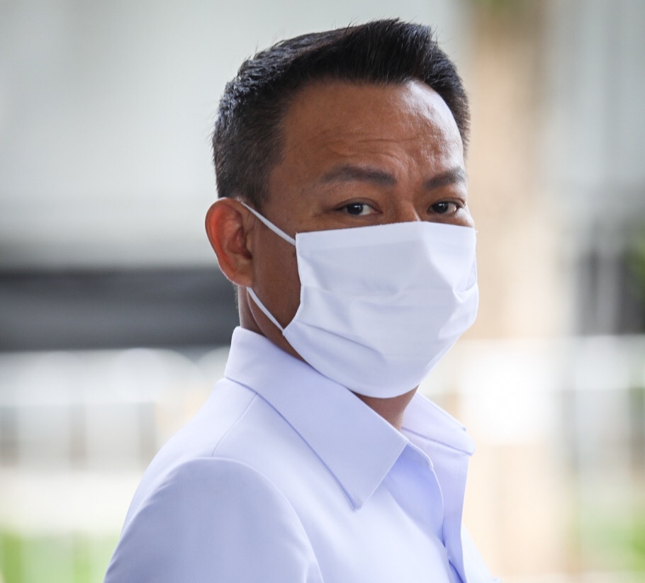 “วัชรพงศ์” ชี้ วัคซีนรัฐบาล มีประสิทธิภาพ WHO รับรองแล้ว ซัดปมแพง เป็นข้อมูลมโนโซเชียล