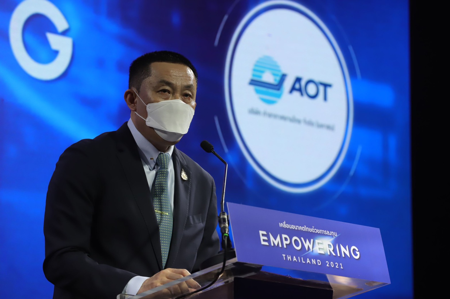 “ศักดิ์สยาม” เร่งเครื่องคมนาคม “บก-น้ำ-ราง-อากาศ” ประเดิมบิ๊กโปรเจ็กต์ “Land Bridge” ดันไทยสู่ฮับการขนส่งในภูมิภาคอาเซียน พร้อมเดินเครื่องมอเตอร์เวย์ “โคราช-อุบล” & “หนองคาย-แหลมฉบัง” พ่วงวงแหวนรอบที่ 3 คาดเห็นผลรูปธรรมภายในปี 65