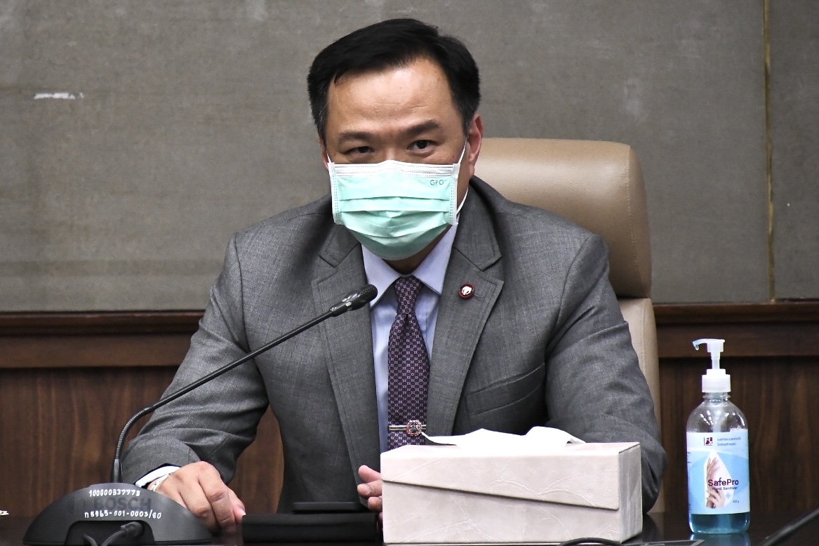 "อนุทิน" รับฟังข้อเสนอฉีดวัคซีนให้ ร้านอาหาร-แผงลอย ยันการ ปฏิบัติ ต้องไม่กระทบผู้รับบริการกลุ่มอื่นๆ พร้อมเผย เจรจาสำเร็จ ต่อเวลาใช้ รพ.บุษราคัม