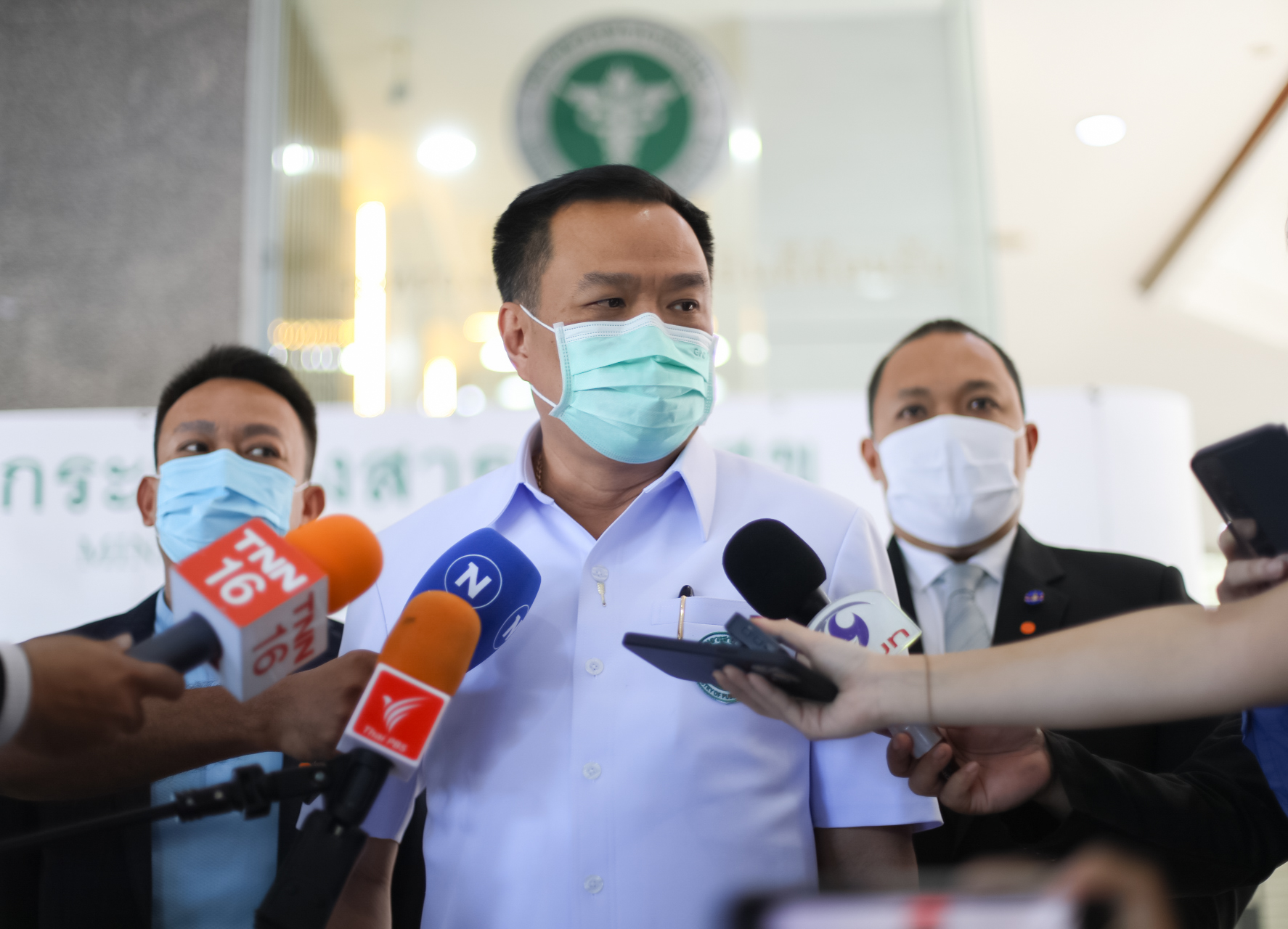 "อนุทิน" เผย สัปดาห์นี้ รับแอสตร้าฯ แล้วกว่า 1.5 ล้านโดส เร่งส่งลงพื้นที่ตาม ศบค.กำหนด