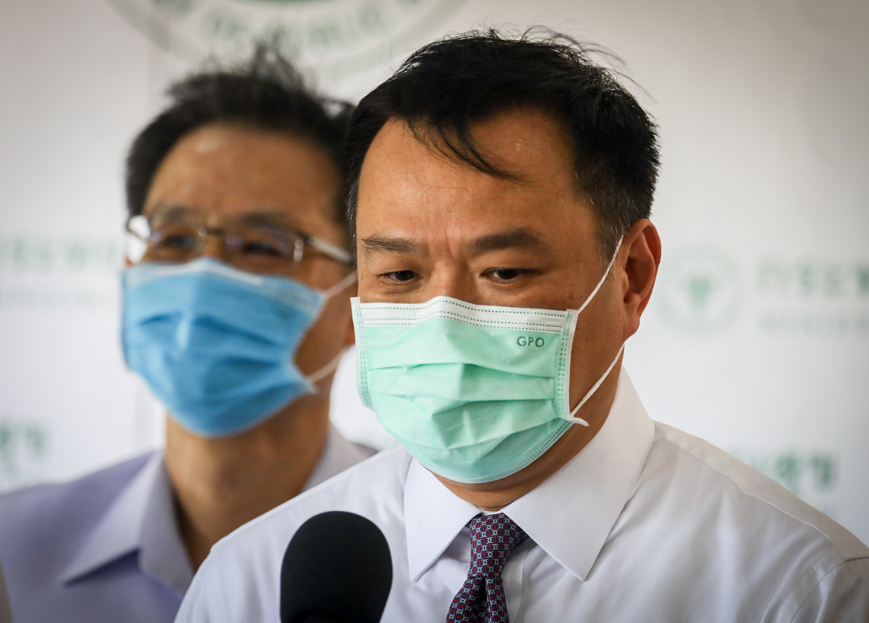 "อนุทิน" พร้อมระดมทรัพยากร สธ.สู้โควิด พื้นที่สีแดง วอนทุกหน่วยงานช่วยกดยอดผู้ป่วย