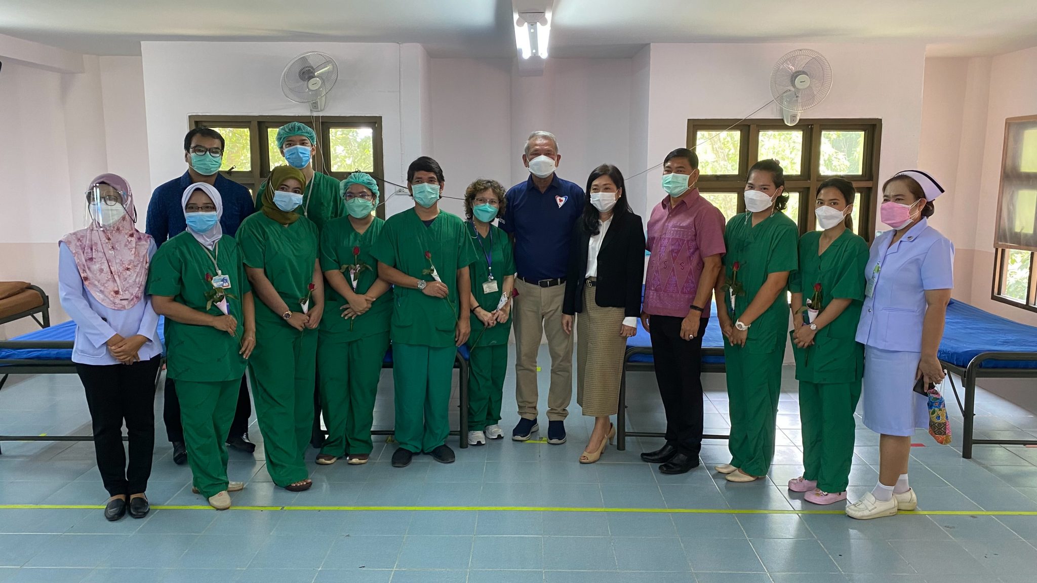 สตูล ไม่ทิ้งกัน ! ส.ส.พิบูลย์ รัชกิจประการ ร่วมพิธีเปิดโรงพยาบาลสนามอันดามัน พร้อมมอบสิ่งของอุปโภค-บริโภค ให้แก่บุคลากรทางการแพทย์เพื่อใช้ประโยชน์ในการปฏิบัติหน้าที่ ต.พิมาน อ.เมือง จ.สตูล