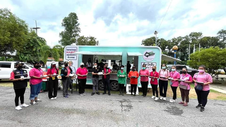 ส.ส.สฤษดิ์ นำหน่วยรถเคลื่อนที่ Mobile Saimit Delivery ออกบริการเจ้าหน้าที่ บุคลากร ที่ดำเนินการจัดเตรียมศูนย์พักคอย(CI) ประจำตำบลบุพราหมณ์ นอกจากนี้ สนับสนุนอาหารจากใจ ต้านภัยโควิด19 เพื่อบุคลากรทางการแพทย์และประชาชน