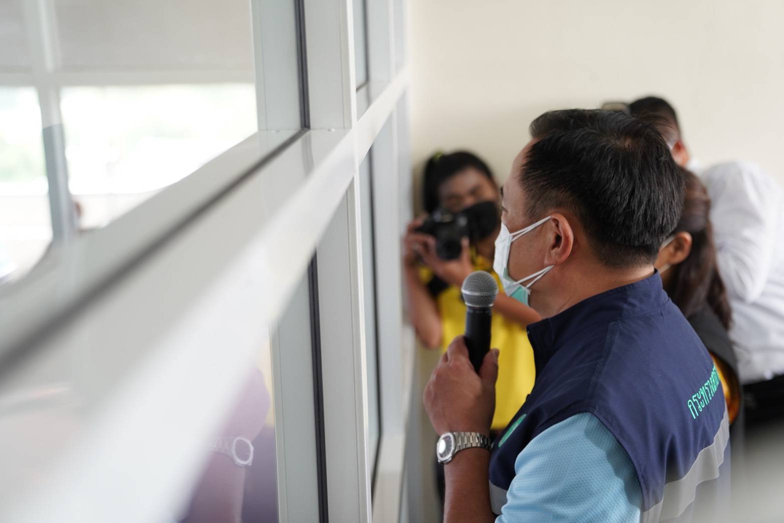 “อนุทิน” ลงพื้นที่ นครนายก-ปราจีนบุรี ชมทุกภาคส่วน ช่วยกันจัดการโควิด ได้ดี ย้ำ จากนี้ ต่างจังหวัดจะได้วัคซีนเพิ่ม หลังระดมพื้นที่ระบาดหนักได้ตามเป้าเบื้องต้น