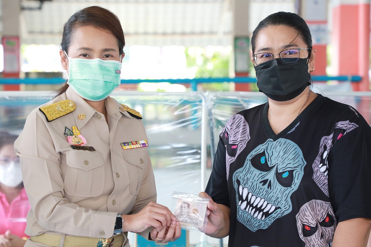 ครูโอ๊ะชื่นชม รร.เอกชนกว่า 94 เปอร์เซ็นต์ จัดสรรเงินเยียวยาถึงมือนักเรียน-ผู้ปกครองร่วม 2 ล้านคน เผยพลังการมีส่วนร่วมของเอกชนต่อเนื่อง-เข้มแข็ง