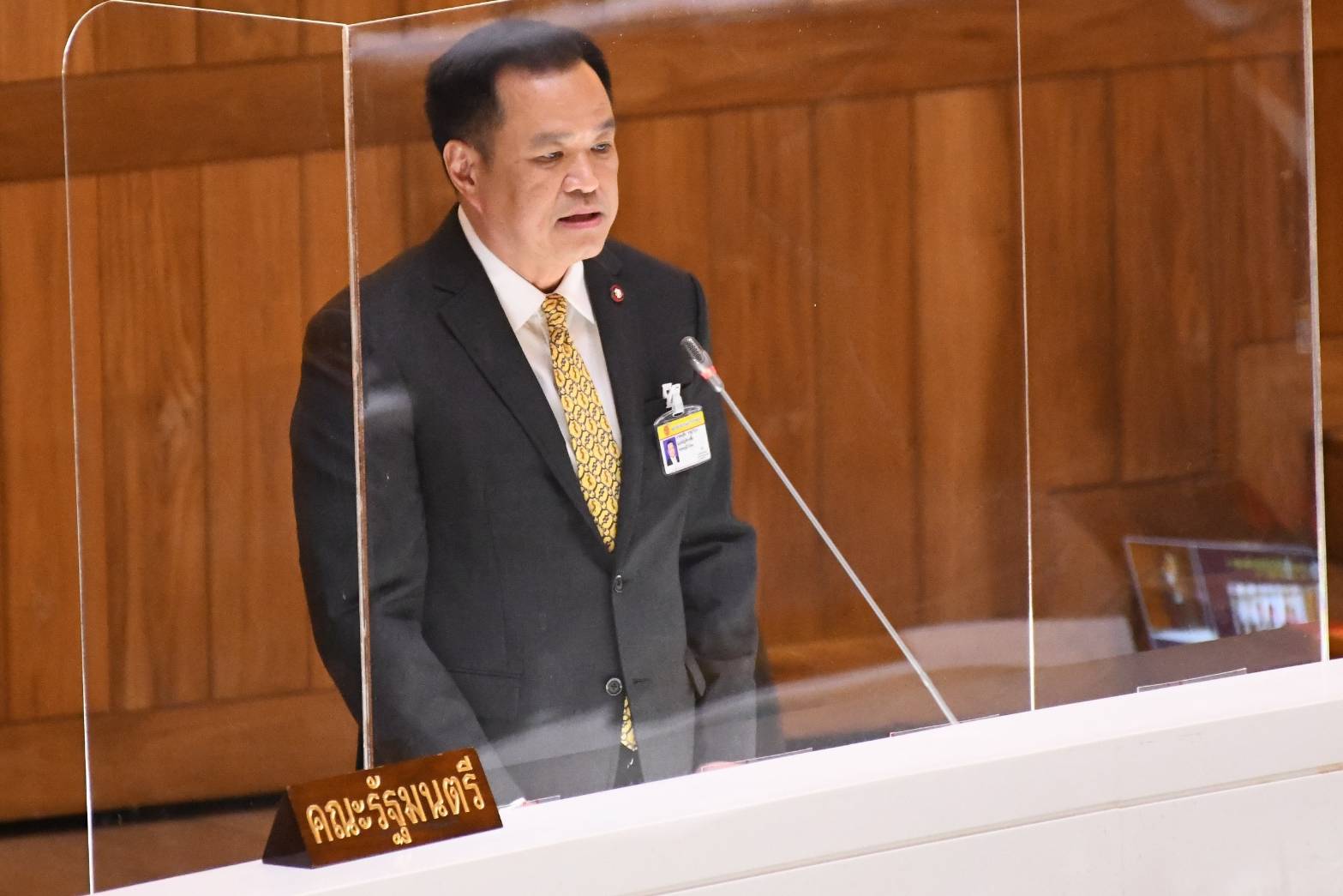 ไม่เคยประมาท ! "อนุทิน" แจงยิบศึกซักฟอก ขอสังคม เข้าใจ "โควิด" เป็น "โรคอุบัติใหม่"