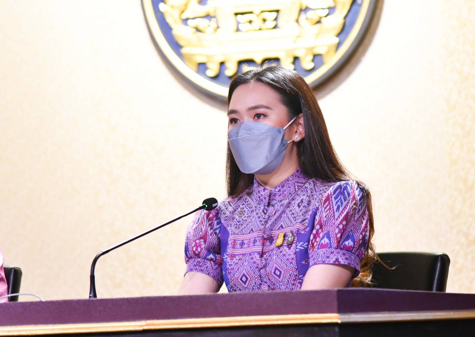 เปิดจองคิว ลงทะเบียนรับเงินเยียวยา แท็กซี่-มอเตอร์ไซค์รับจ้าง อายุเกิน 65 ปี 29 จังหวัด 18 ต.ค.นี้ เงินเข้ารอบแรก 8 พ.ย.