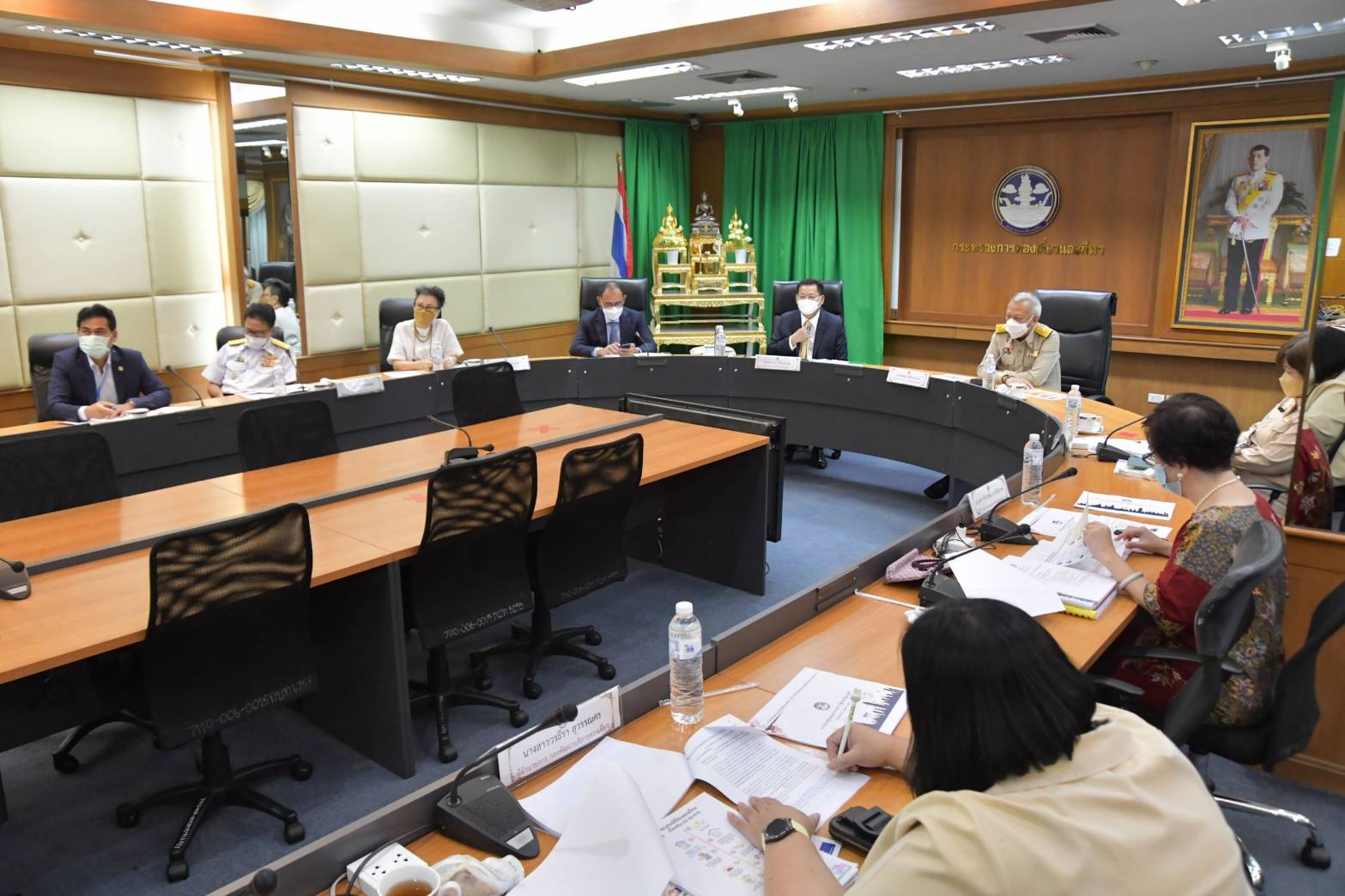 รมว.พิพัฒน์ รัชกิจประการ เป็น​ประธาน​กล่าวต้อนรับในการประชุมคณะกรรมการผู้ช่วยรัฐมนตรี​ ครั้งที่ 6/2564​ ผ่าน​ระบบ​ Video​ Conference​