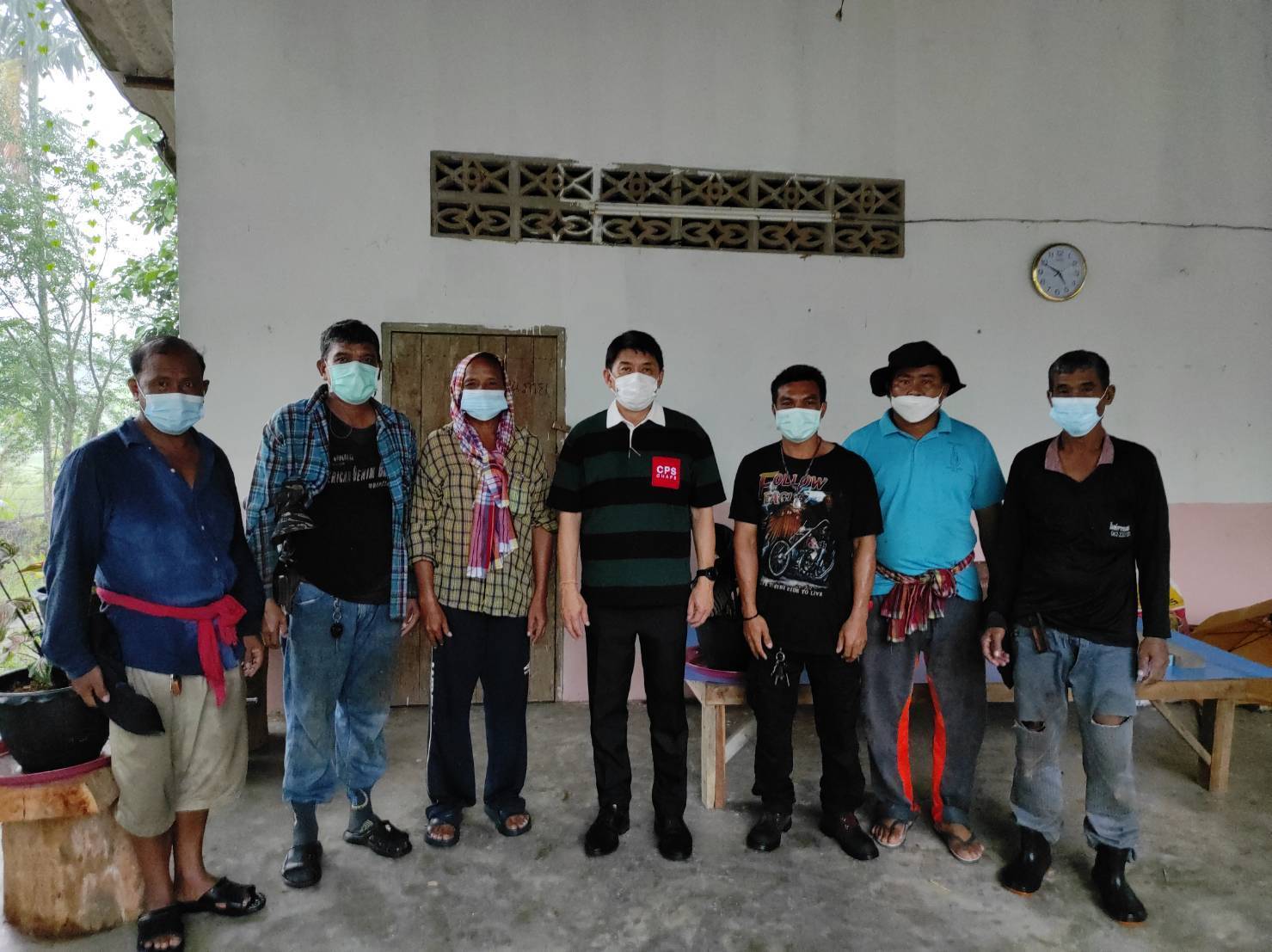 "ส.ส.สฤษฏ์พงษ์ เกี่ยวข้อง" เป็นสะพานบุญให้กับเพื่อน และกัลยาณมิตร ร่วมทำบุญถวายกระเบื้องมุงหลังคาศาลาสวดพระอภิธรรม ณ วัดควนหวายแดง ต.พรุดินนา อ.คลองท่อม จ.กระบี่