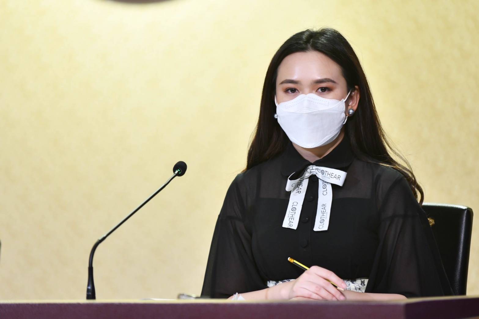 "นายกฯ" เชิญชวนผู้ที่ยังไม่ได้ฉีดวัคซีน มารับการฉีด เร่งสร้างภูมิคุ้มกันหมู่ ขอ อสม.- ท้องถิ่น ช่วยกลุ่มเปราะบางเข้าสู่ระบบ