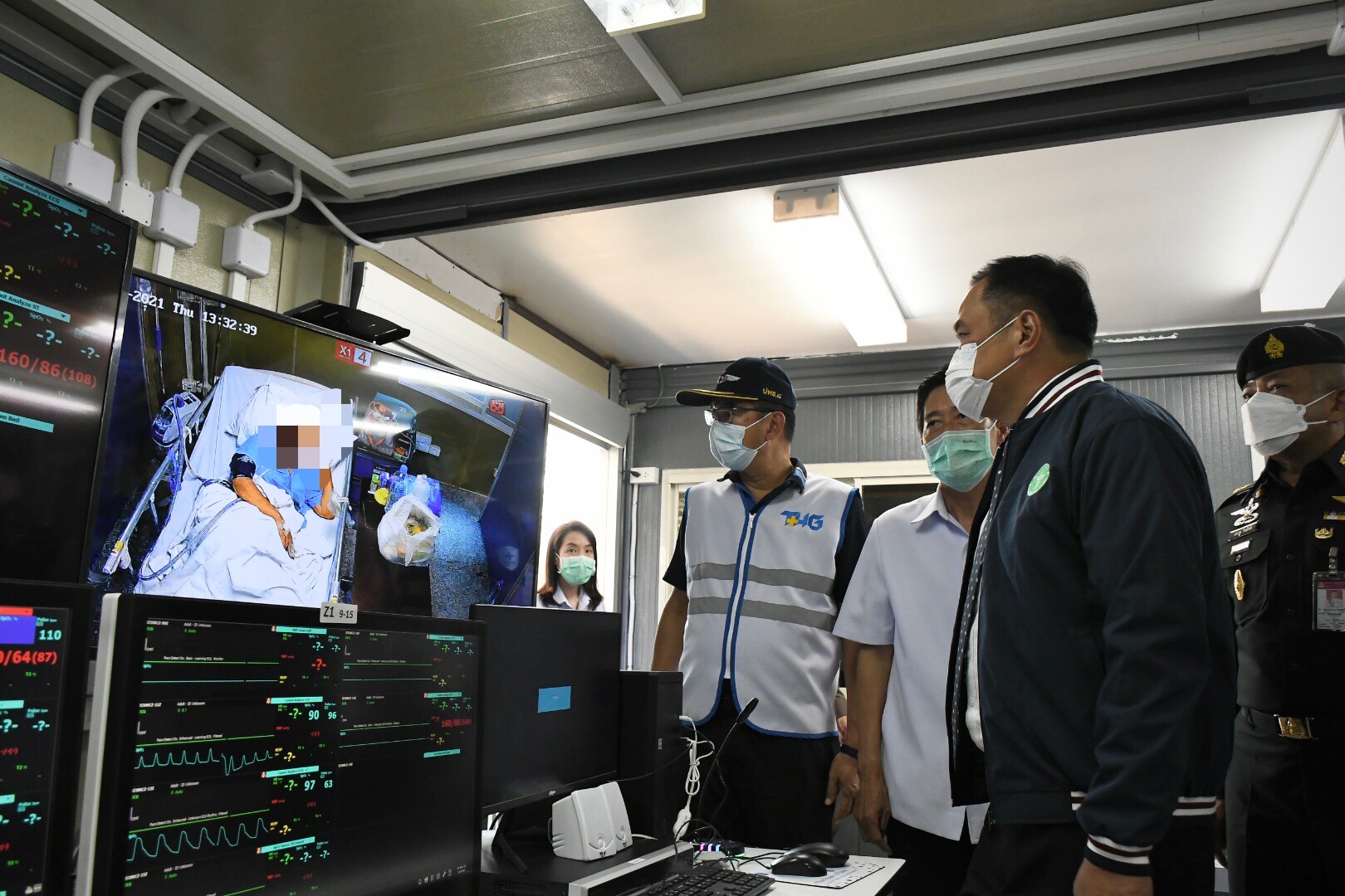 “อนุทิน” เผย จัดลอยกระทง ให้จังหวัดพิจารณา แต่ขอคำนึงเรื่องความปลอดภัยเป็นสำคัญ ต้องเป็นไปตามมาตรการ สธ.