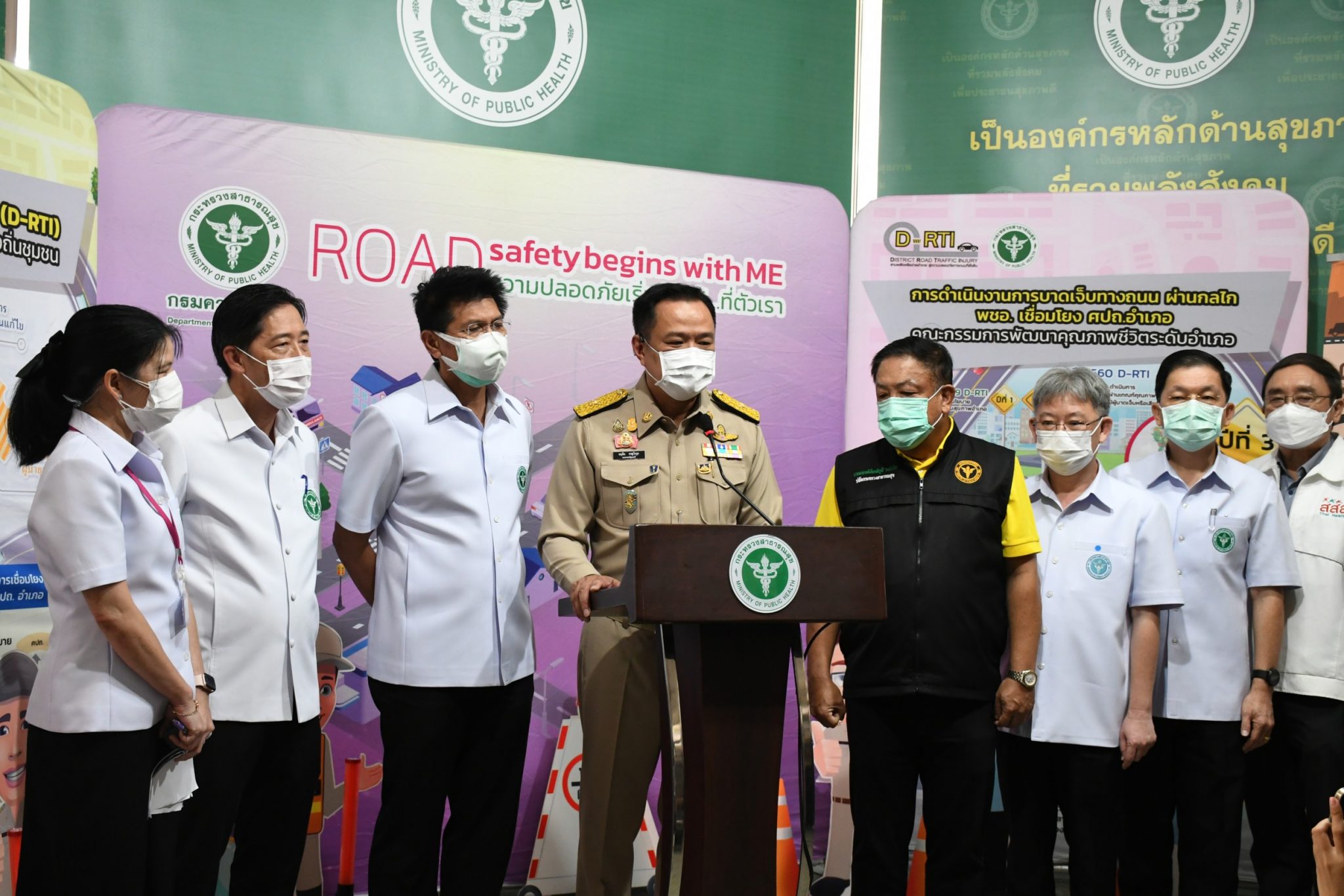 "รองฯ อนุทิน" เผยข่าวดี ยอดรับวัคซีนโควิดฯ เข็ม 3 รายวันแซงเข็ม 1,2 แล้ว