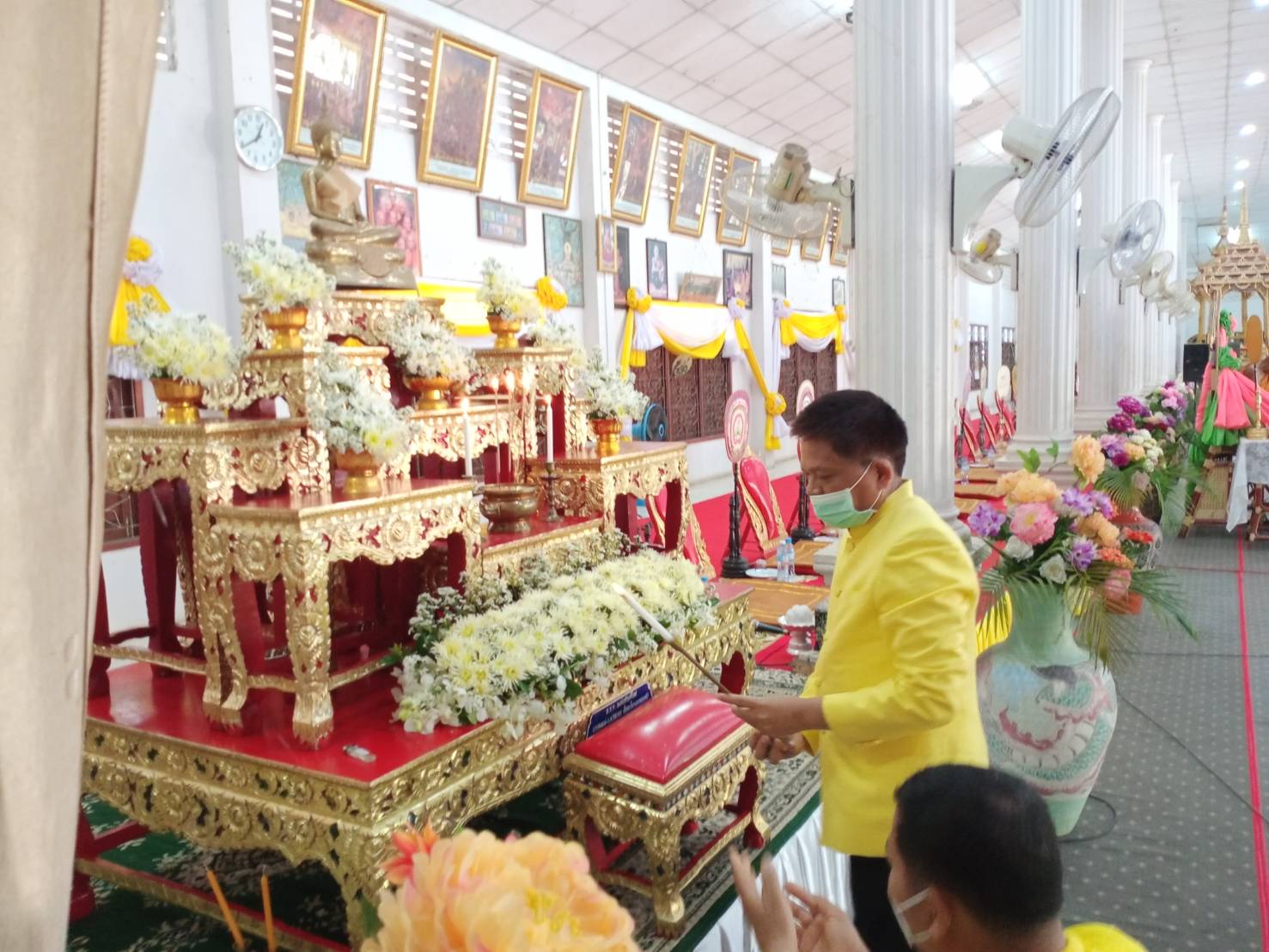 "ส.ส.พรชัย อำนวยทรัพย์" ร่วมกับชุมชน พร้อมเป็นประธานในงานวันรำลึกบูรพาจารย์ ประจำปี 2564 ณ วัดสว่างหนองแวง (บ้านไผ่)